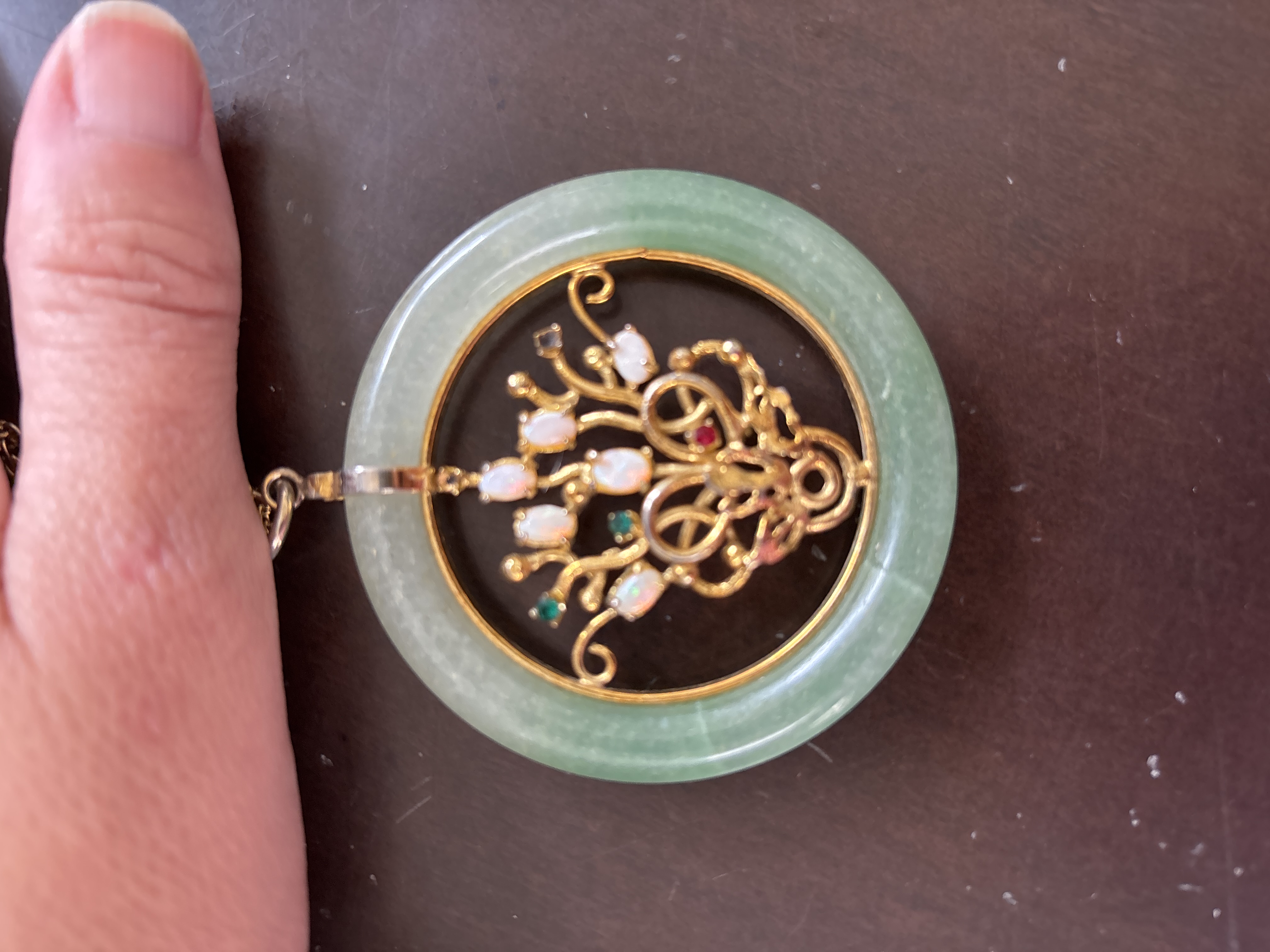 Mid-20th Century Jade and Gold-Tone Floral Pendant