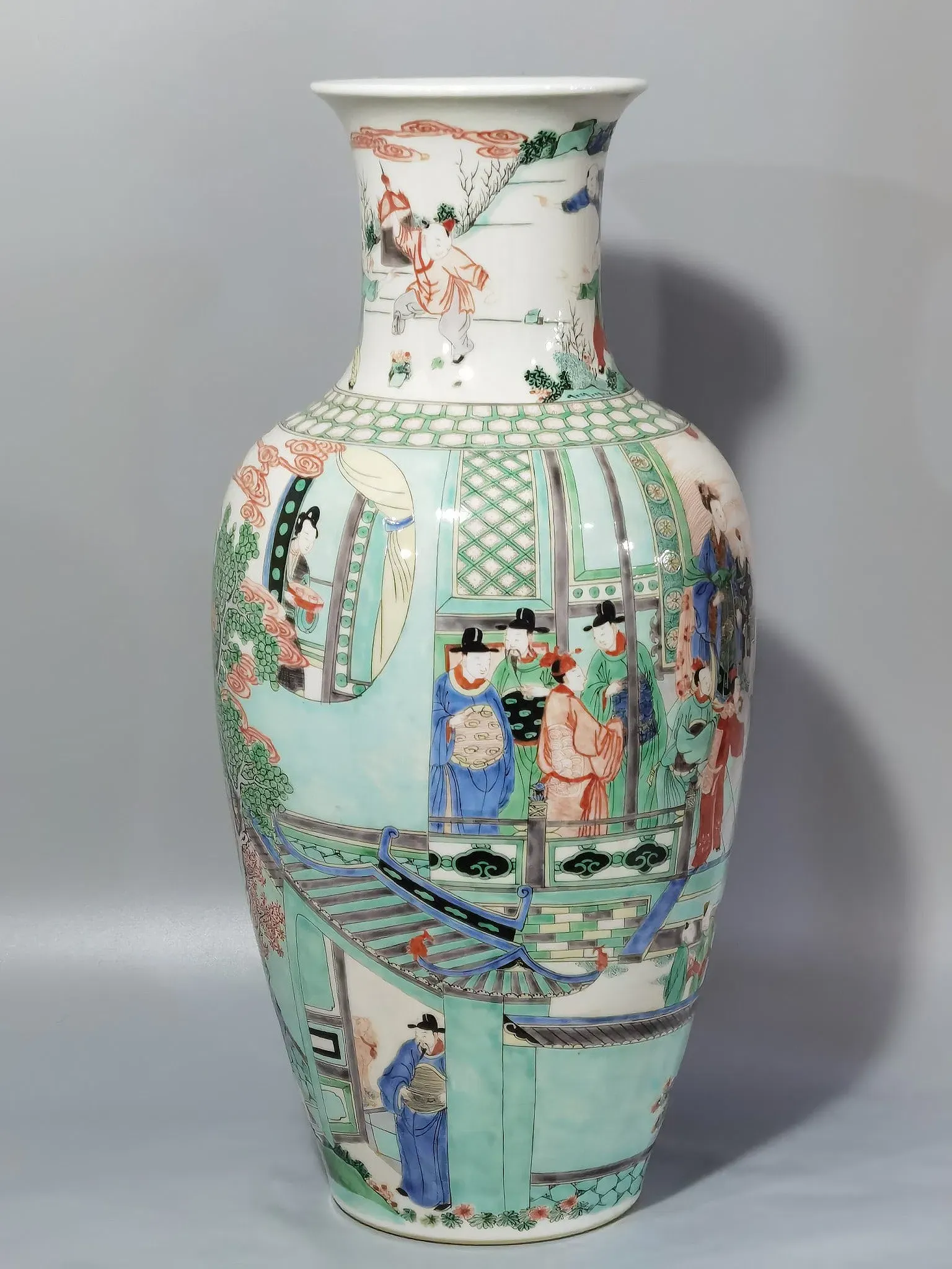 Chinese Kangxi Style Famille Verte Porcelain Baluster Vase