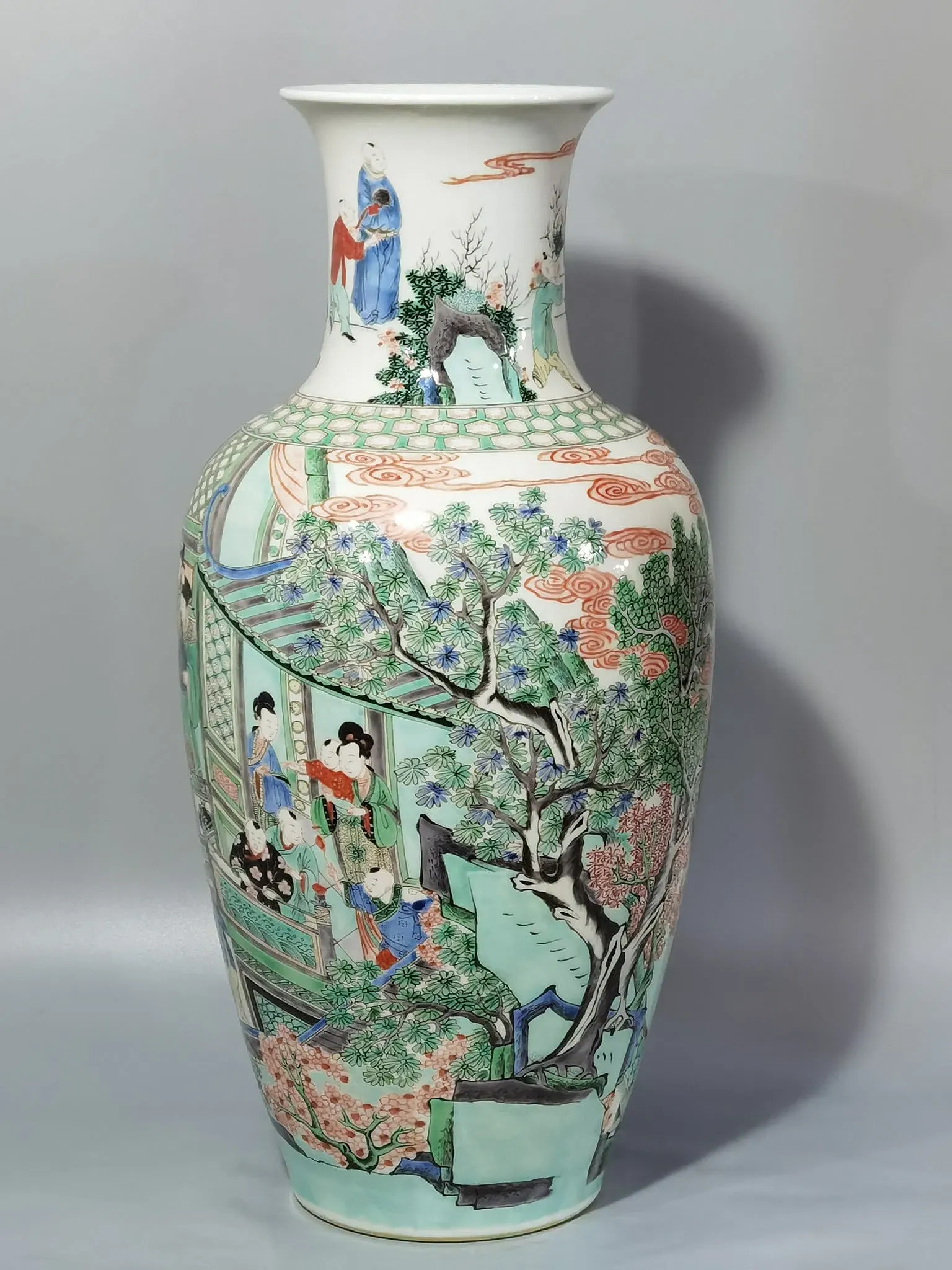 Chinese Kangxi Style Famille Verte Porcelain Baluster Vase thumbnail 3