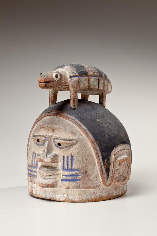 Helmet mask (Egungun)