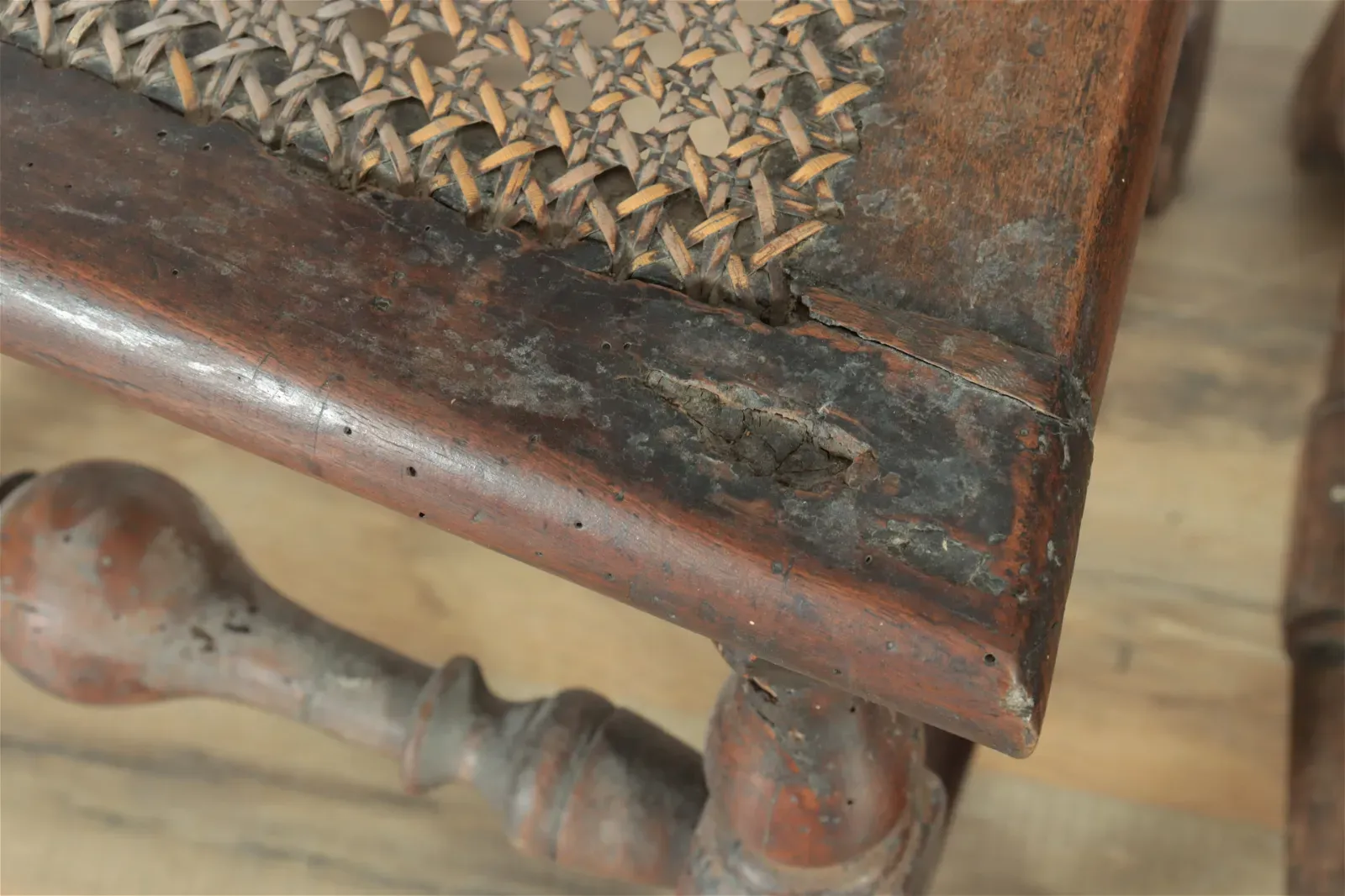 Period Portuguese Baroque Walnut High-Back Caned Side Chairs (Pair) thumbnail 5