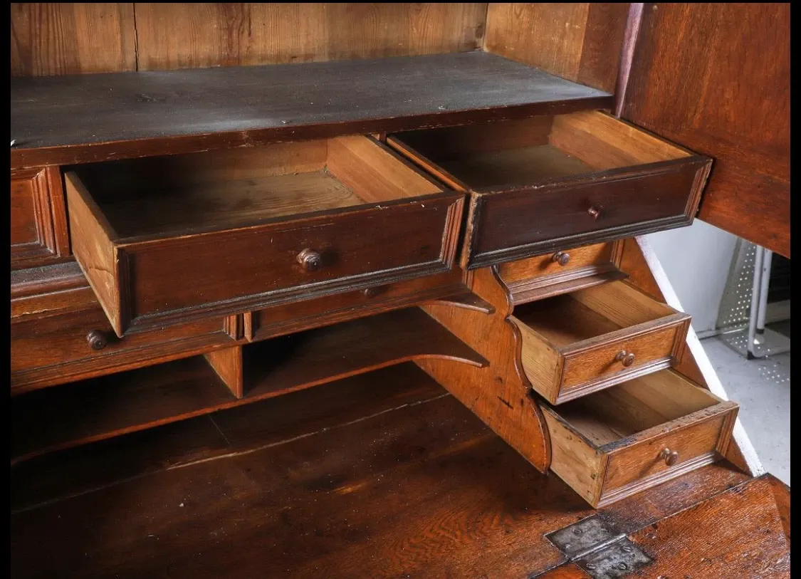 English Georgian Period Walnut Secretary Bookcase thumbnail 4