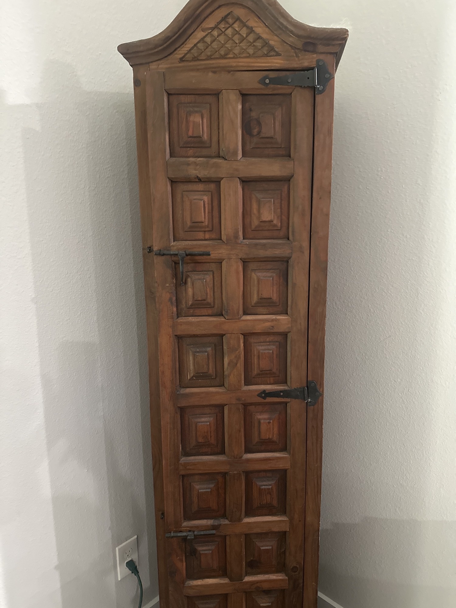 Colonial Style Wooden Corner Cabinet