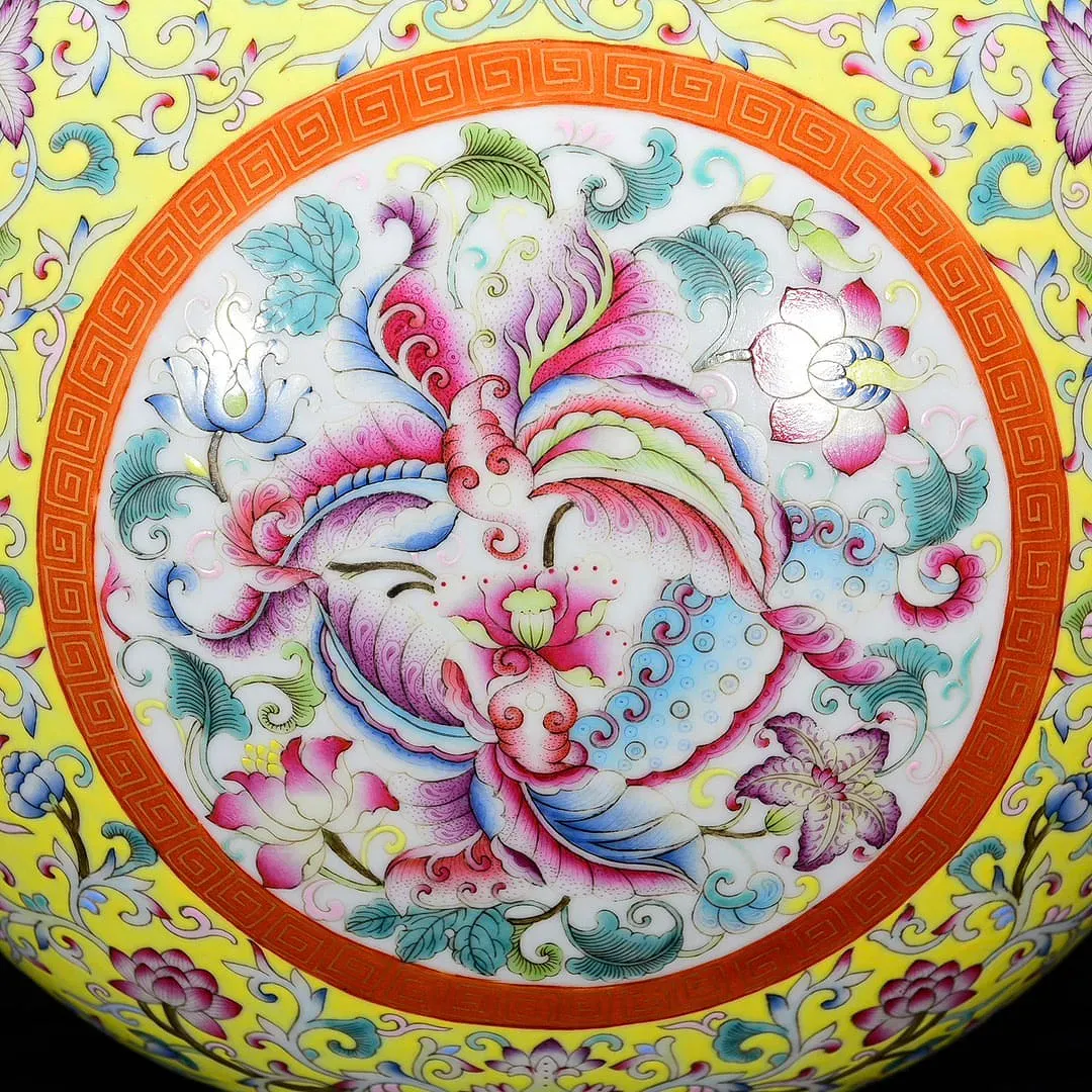 Chinese Qing Style Famille Rose Yellow-Ground Double-Handled Moon Flask thumbnail 2