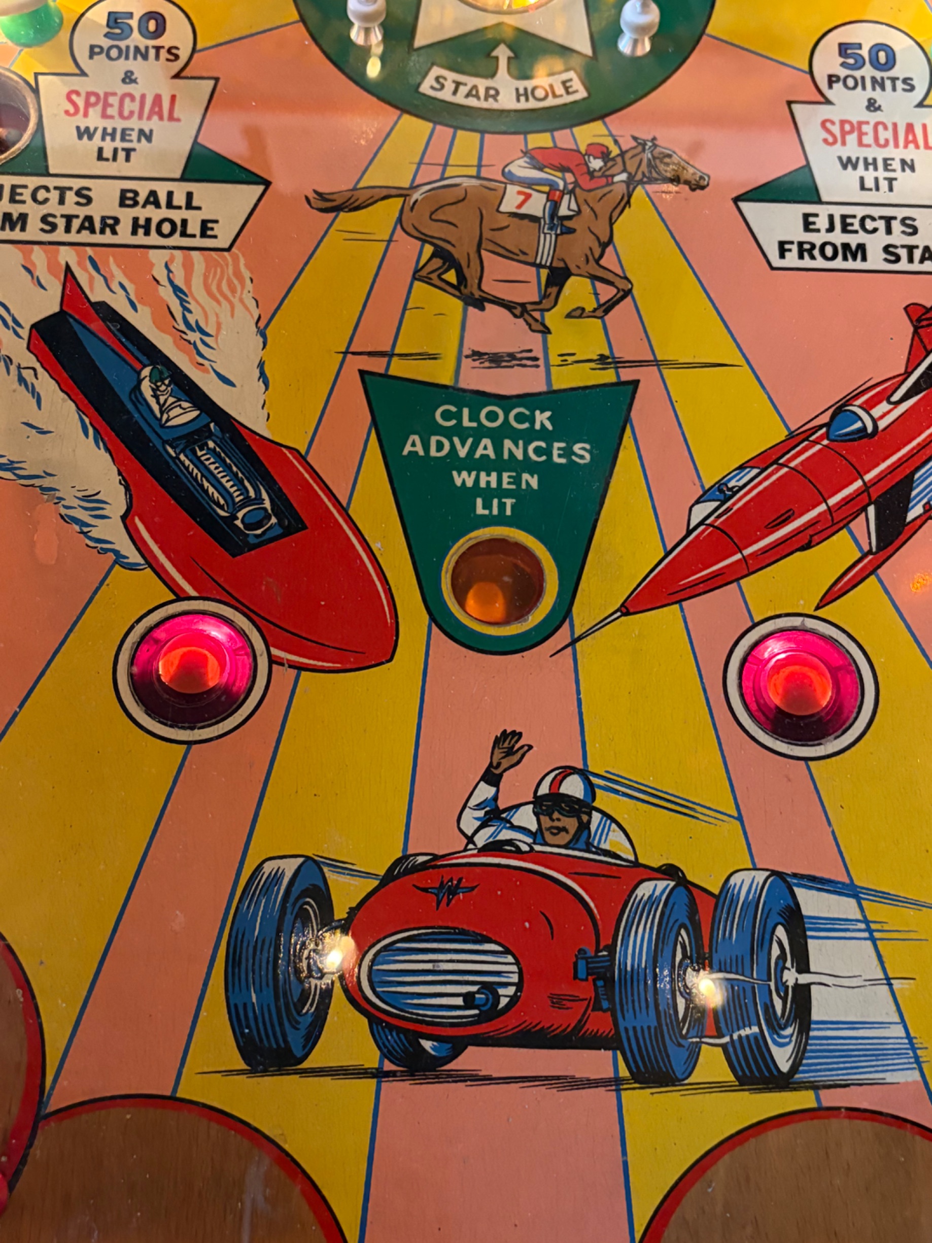 American Mid-Century Williams 'Beat the Clock' Electro-Mechanical Pinball Machine thumbnail 6