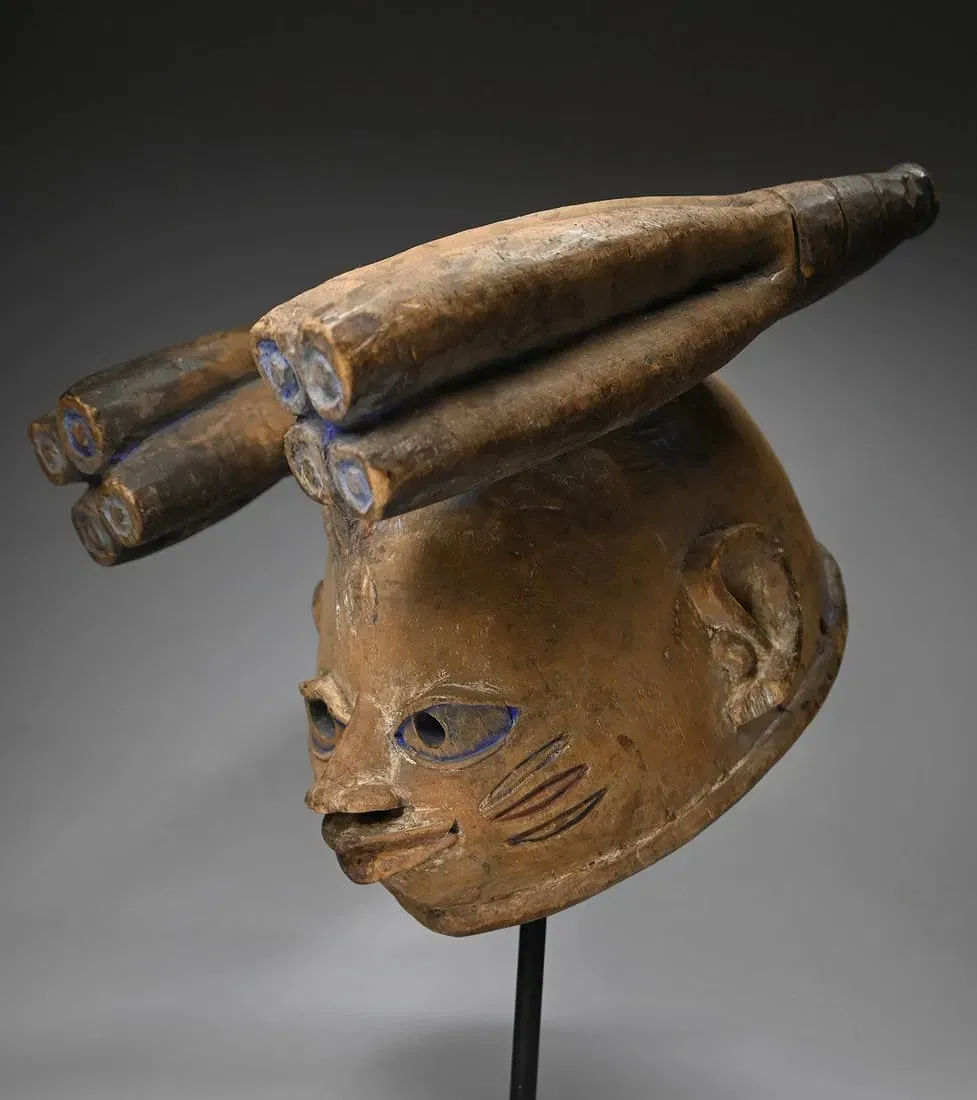 Yoruba Gelede Carved Wood Helmet Mask thumbnail 2