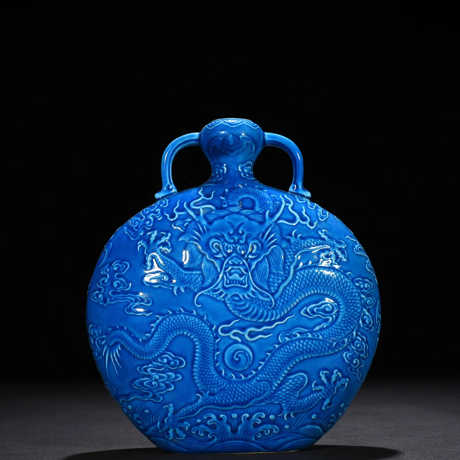 Chinese Qianlong Style Monochrome Turquoise-Glazed Porcelain Moon Flask thumbnail 7