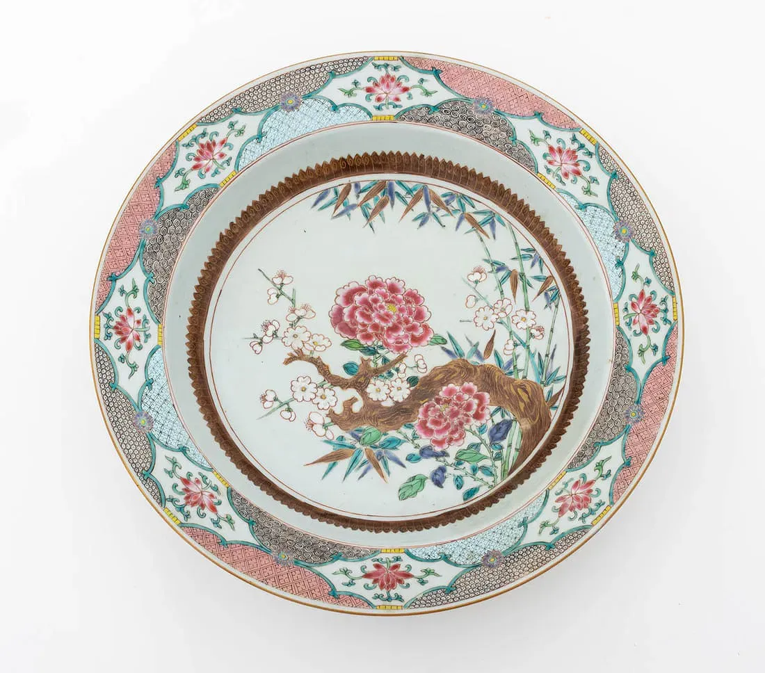 Qing Style Famille Rose Porcelain Charger thumbnail 3