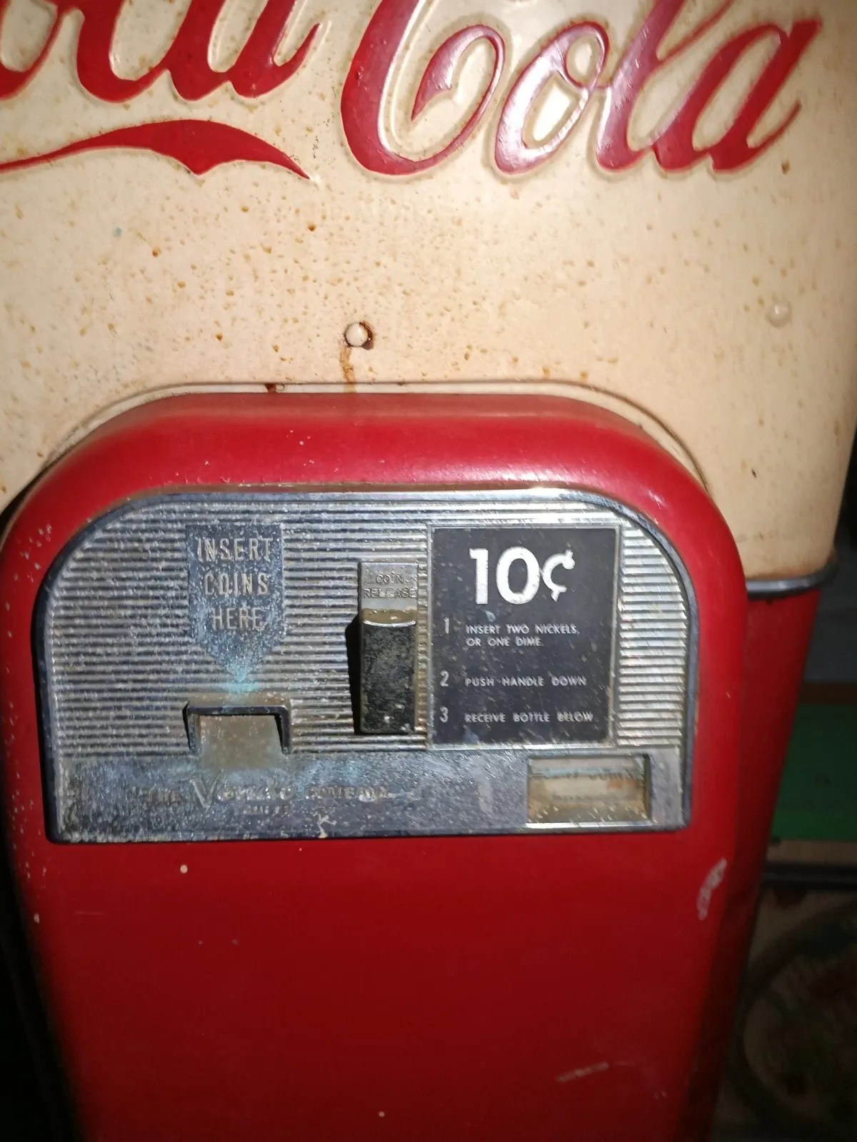 Mid‑Century Coca‑Cola Vendo Model 44 Steel Bottle Vending Machine thumbnail 2