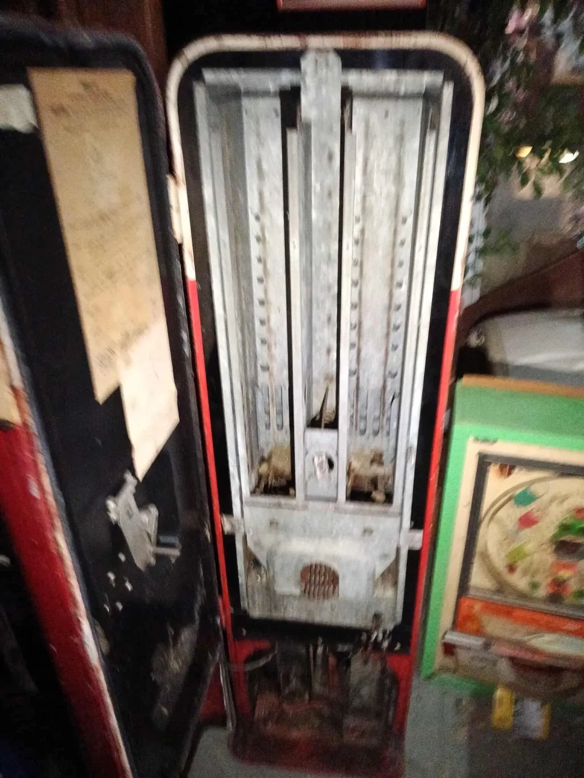 Mid‑Century Coca‑Cola Vendo Model 44 Steel Bottle Vending Machine thumbnail 4