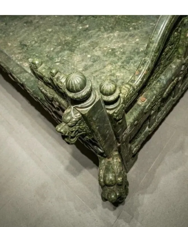 Monumental Chinese Carved Jadeite or Hardstone Dragon Bed thumbnail 3
