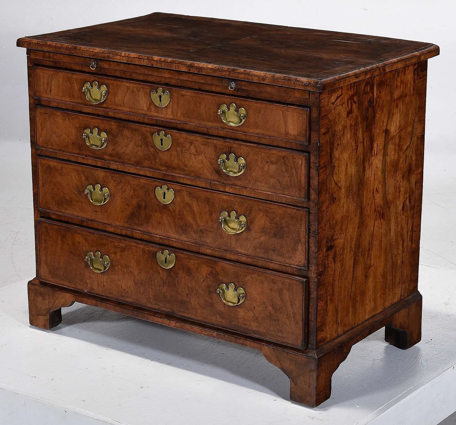 Georgian Period Walnut Bachelor's Chest thumbnail 5