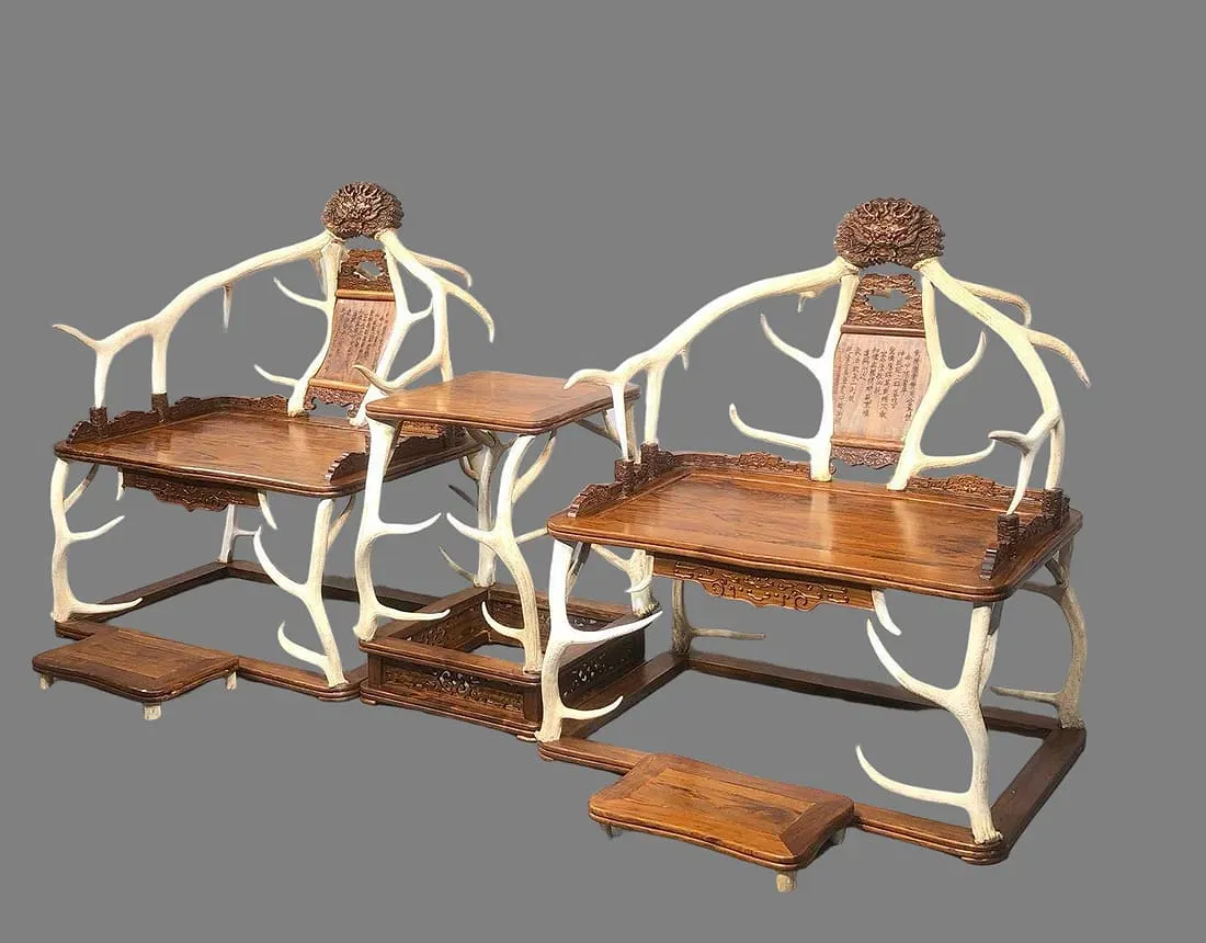 Chinese Antler-Form Huanghuali Style Scholars’ Chair and Table Suite thumbnail 2