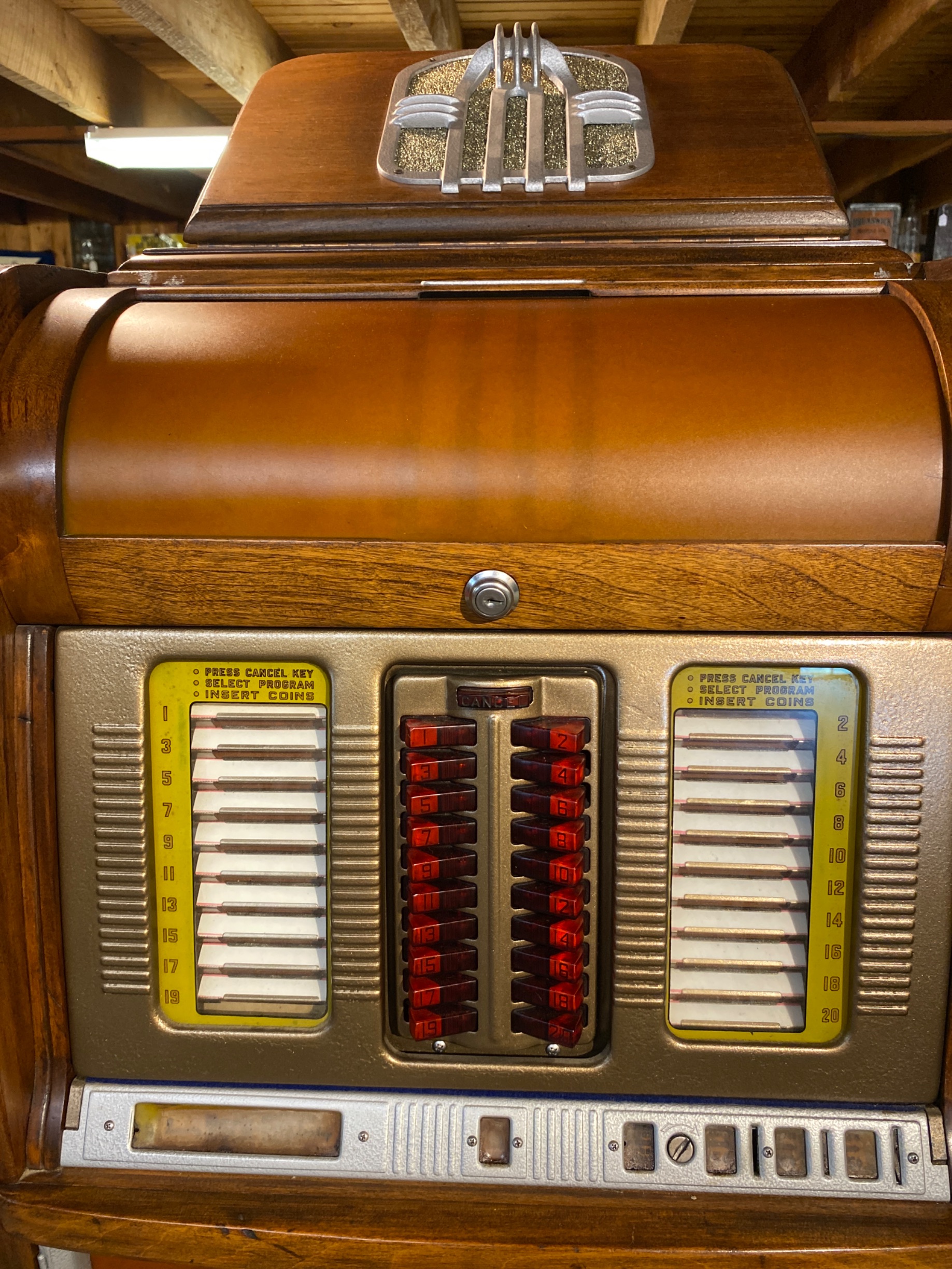 Rock-Ola Model SUP-4 Series D Art Deco Jukebox thumbnail 2