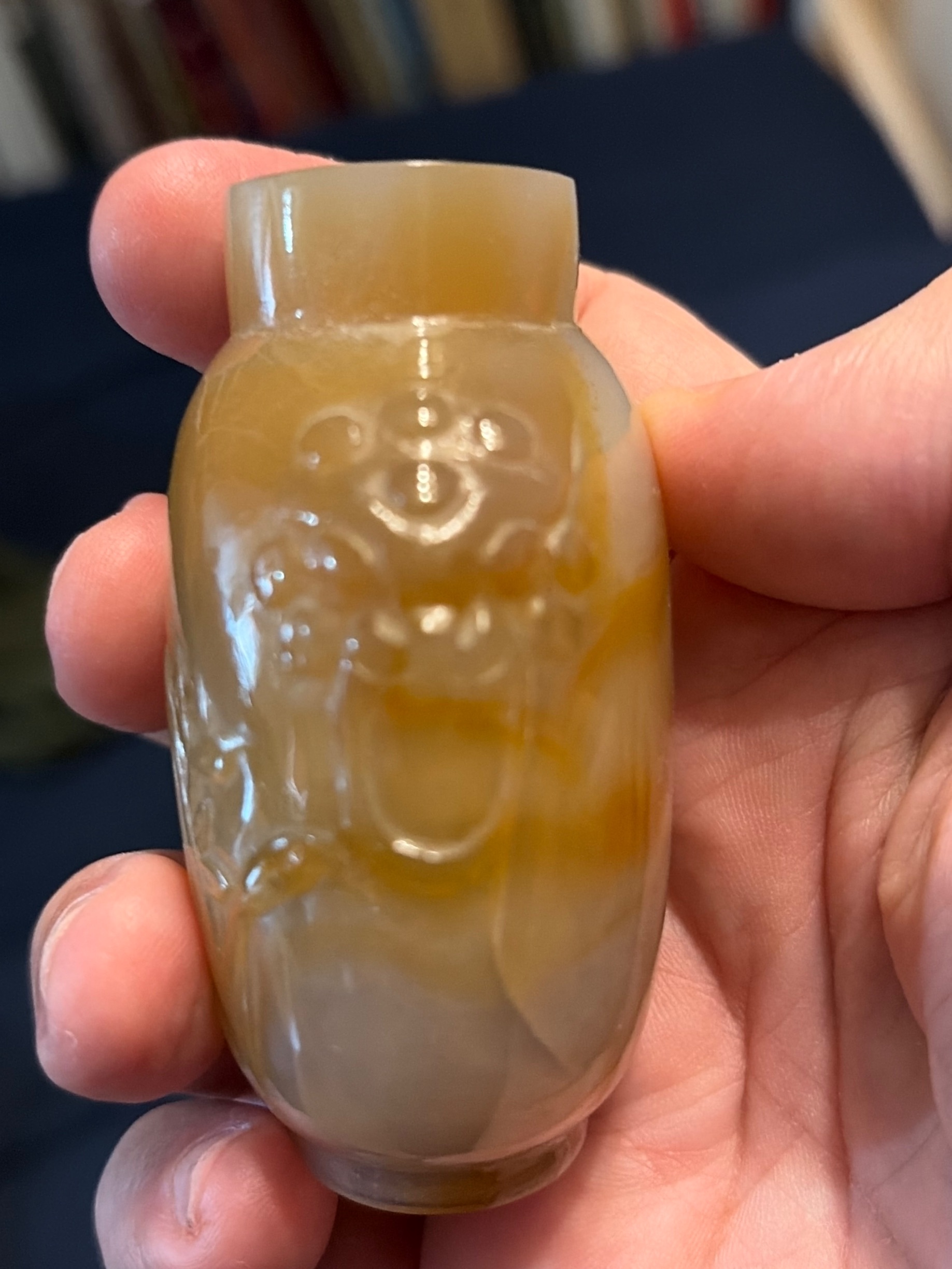 Chinese Qing Style Snuff Bottle thumbnail 2