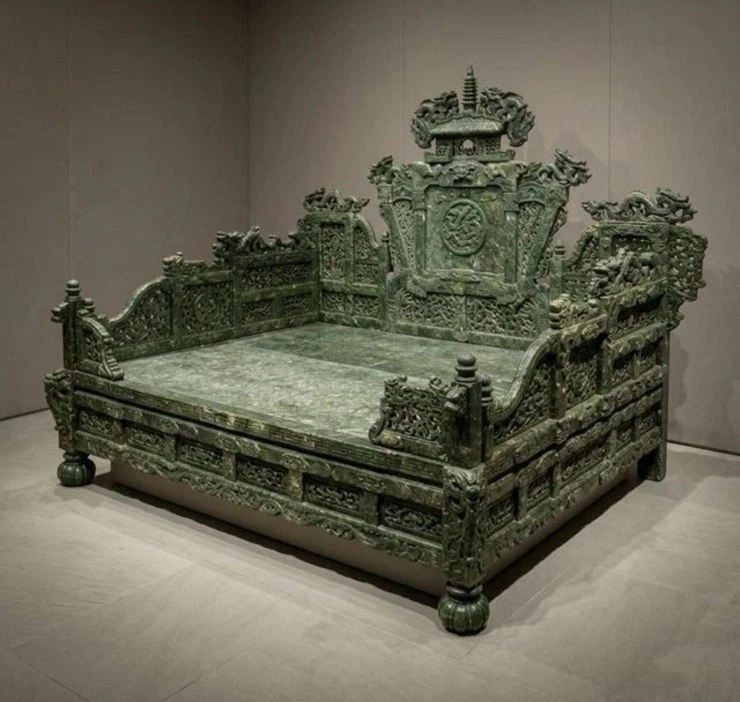 Chinese Qing Dynasty Style Carved Jade Bed