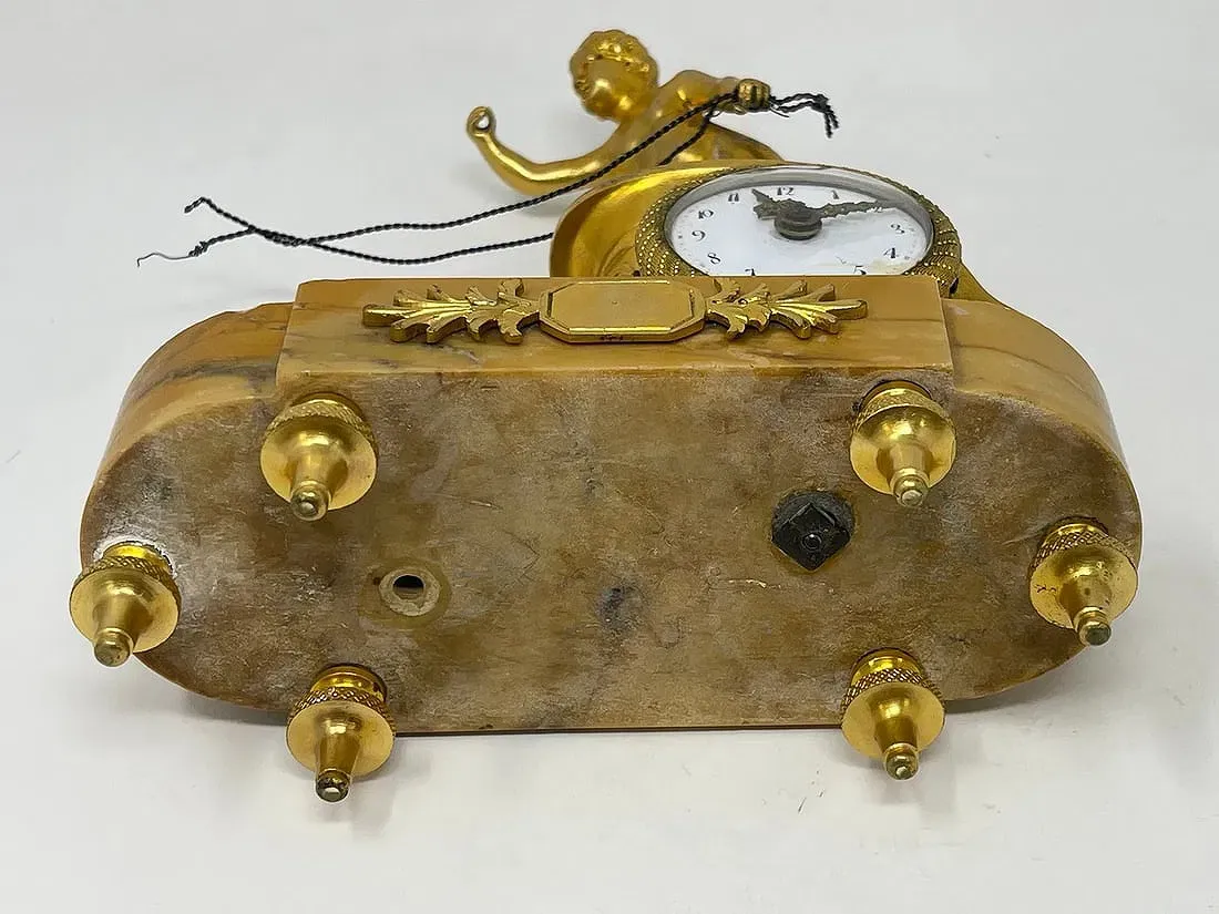 French Empire Period Gilt Bronze Figural Mantel Clock with Cupid and Dog thumbnail 12
