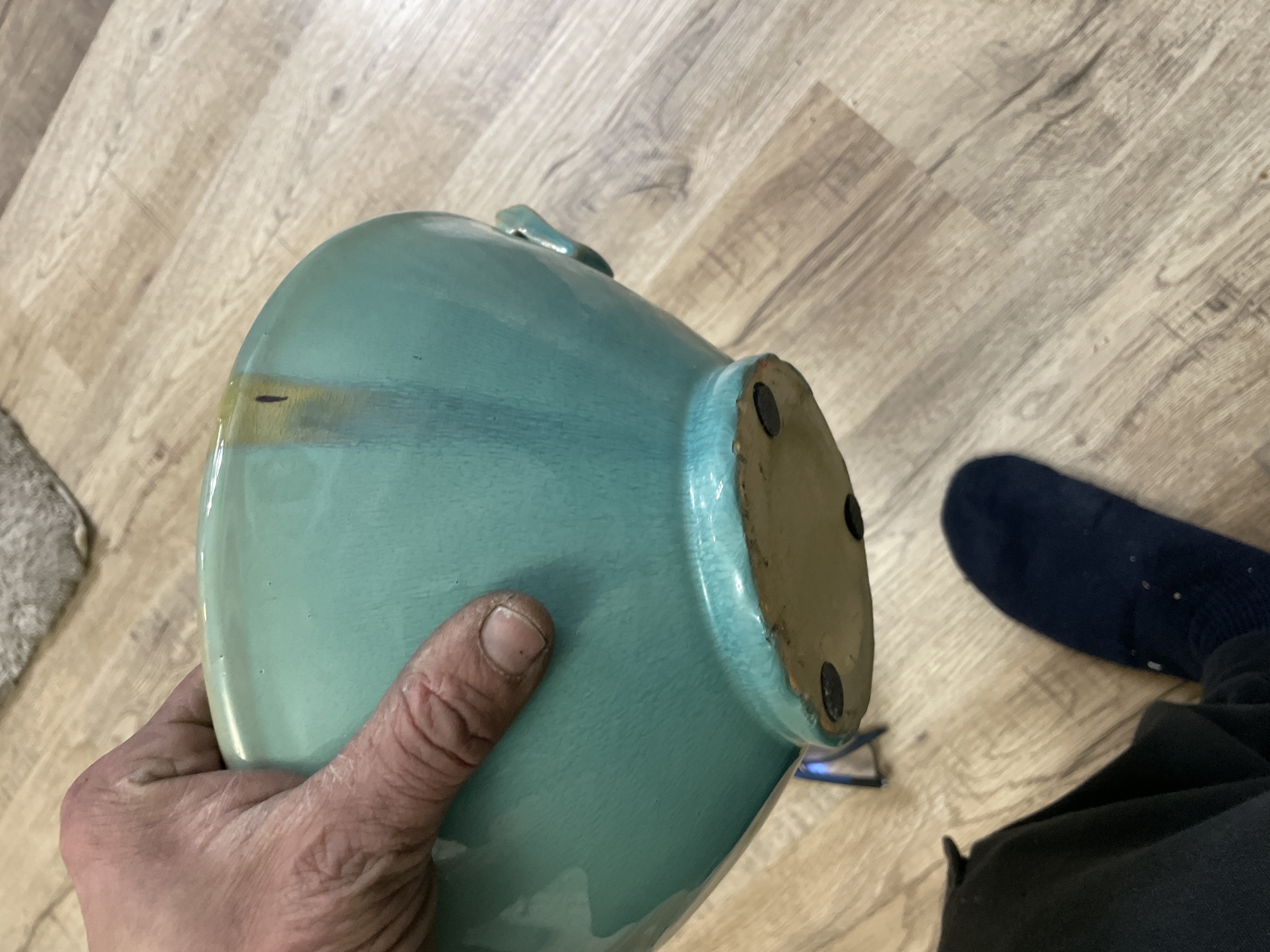 Chinese Longquan Celadon-Glazed Stoneware Bowl