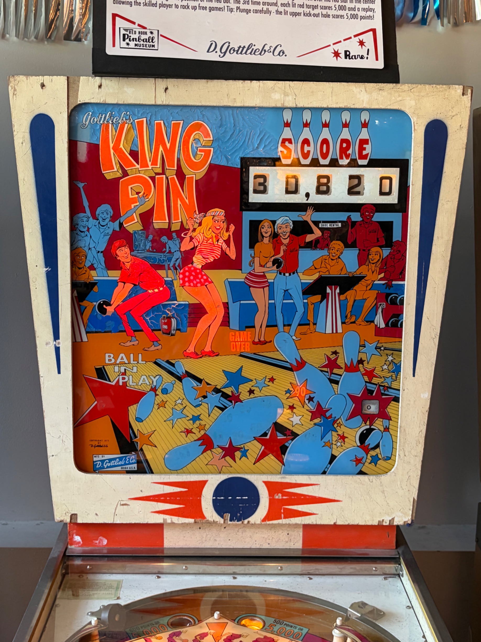 American 1970s D. Gottlieb & Co. Electro-Mechanical Pinball Machine "King Pin" thumbnail 3