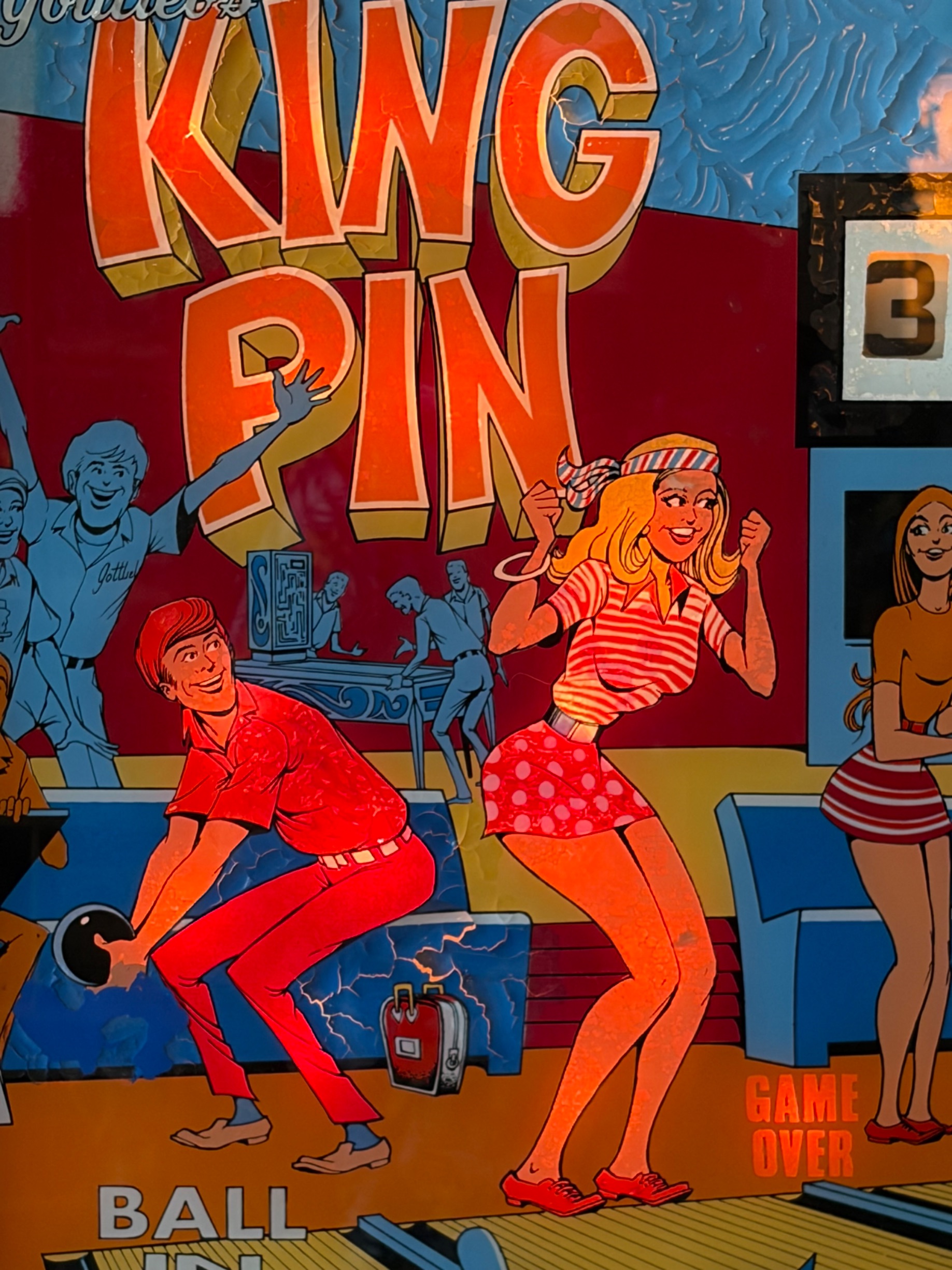 American 1970s D. Gottlieb & Co. Electro-Mechanical Pinball Machine "King Pin" thumbnail 5