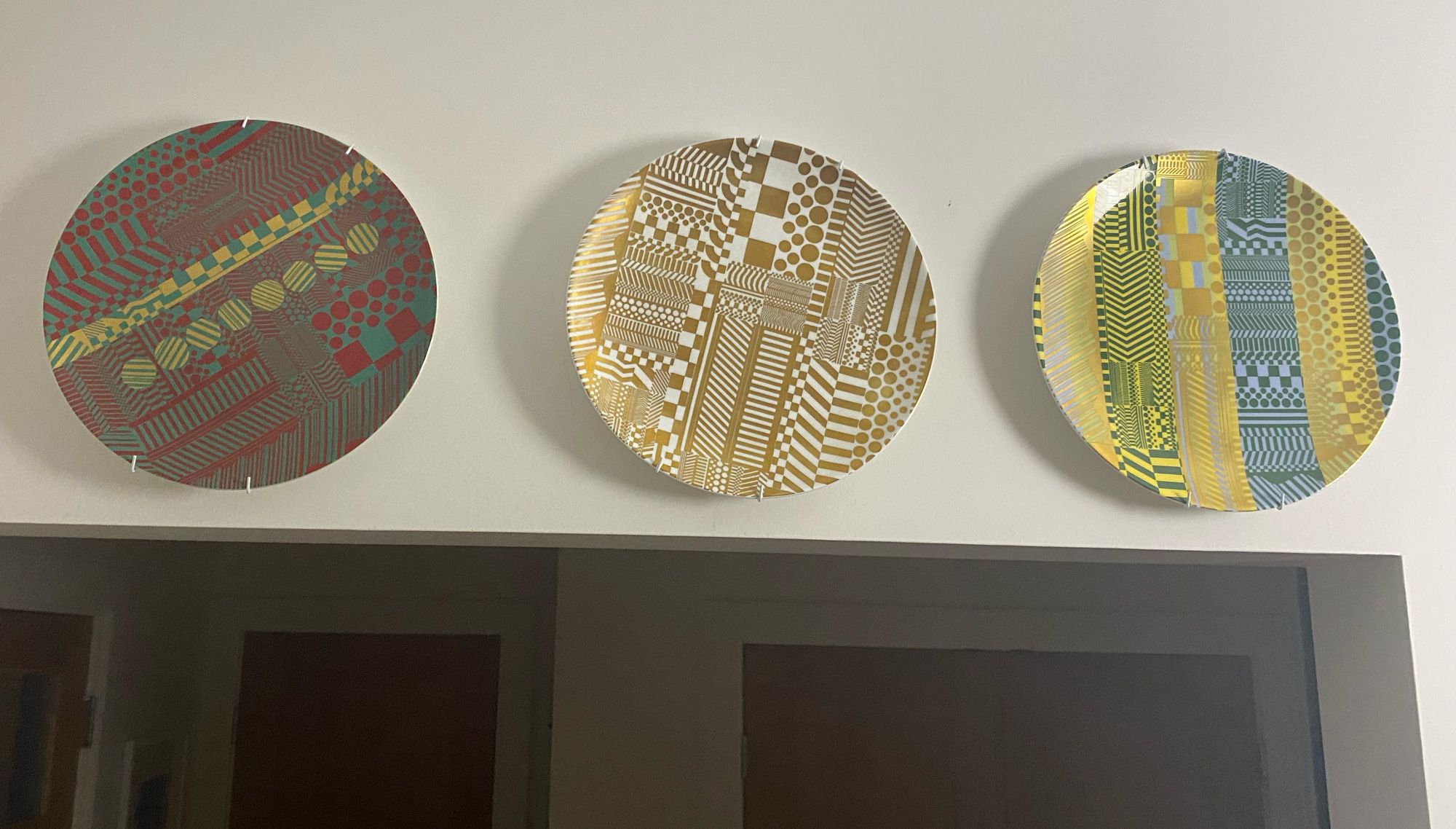 Eduardo Paolozzi Variations on a Geometric Theme Limited Edition Wedgwood Bone China Plates thumbnail 2
