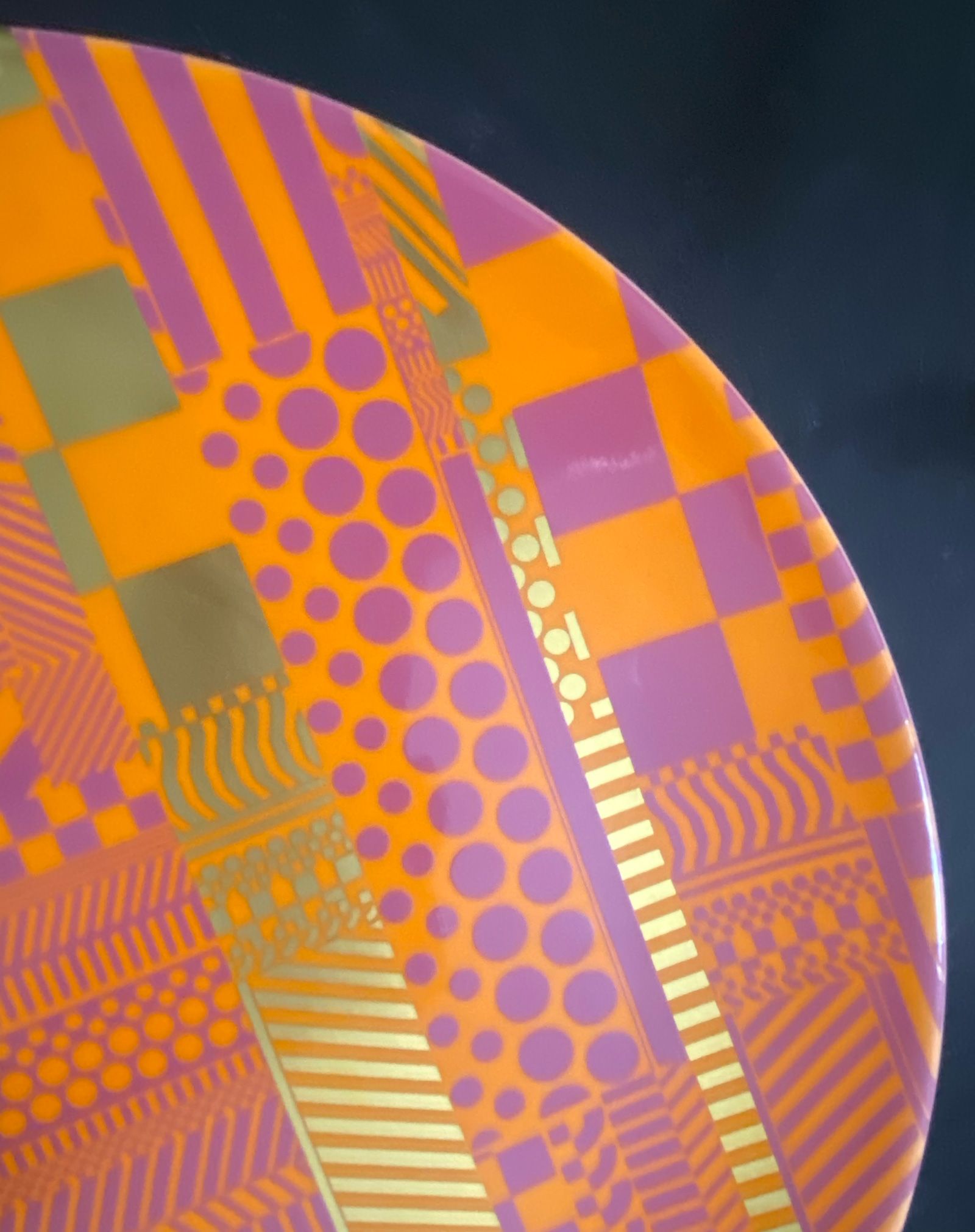Eduardo Paolozzi Variations on a Geometric Theme Limited Edition Wedgwood Bone China Plates thumbnail 4