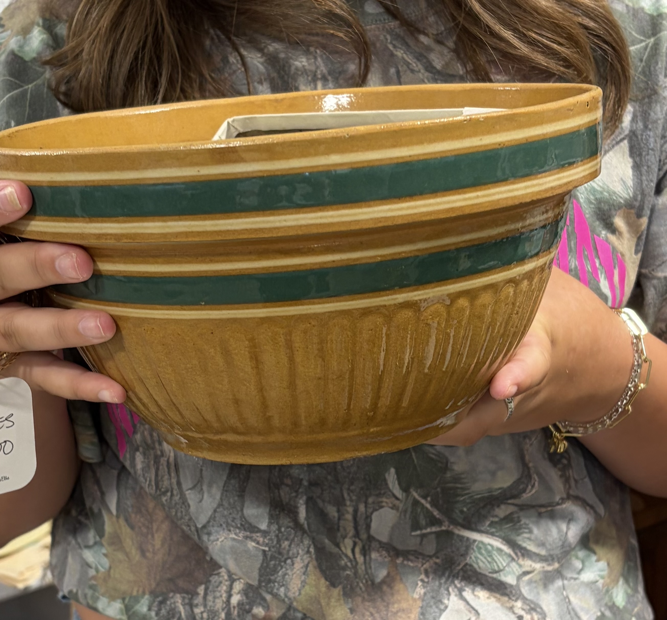 American Country Period Stoneware Mixing Bowl