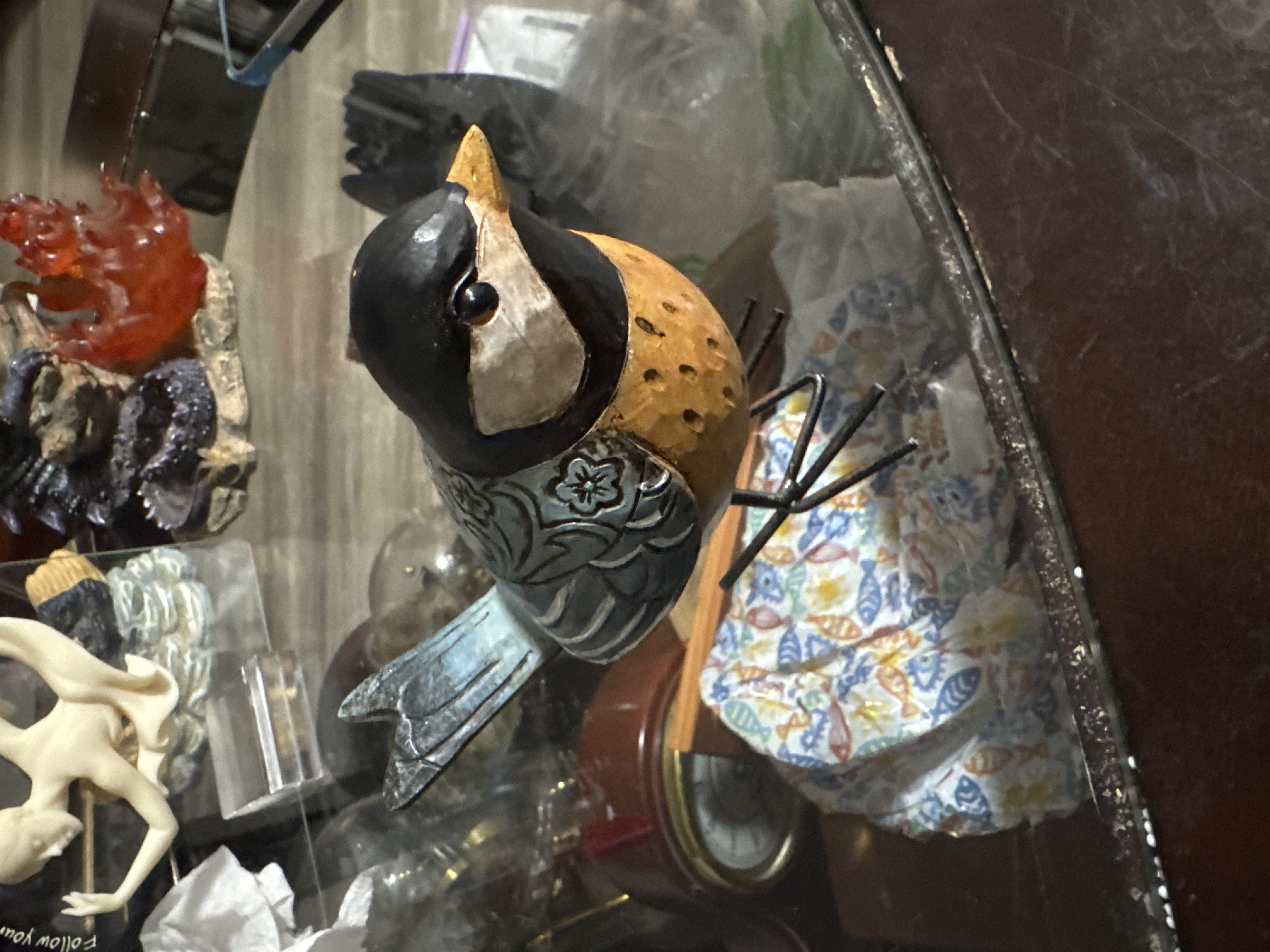 Modern Decorative Bird Sculpture