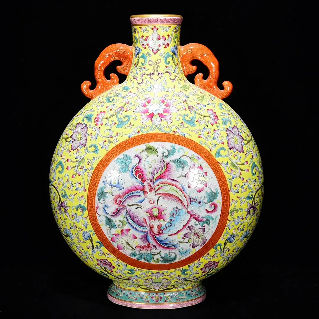 Chinese Qing Style Famille Rose Yellow-Ground Double-Handle Porcelain Moon Flask thumbnail 2