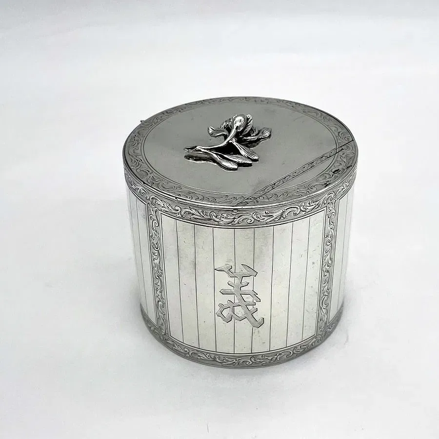 Edwardian Period English Sterling Silver Tea Caddy with Chinese Character Engraving thumbnail 5