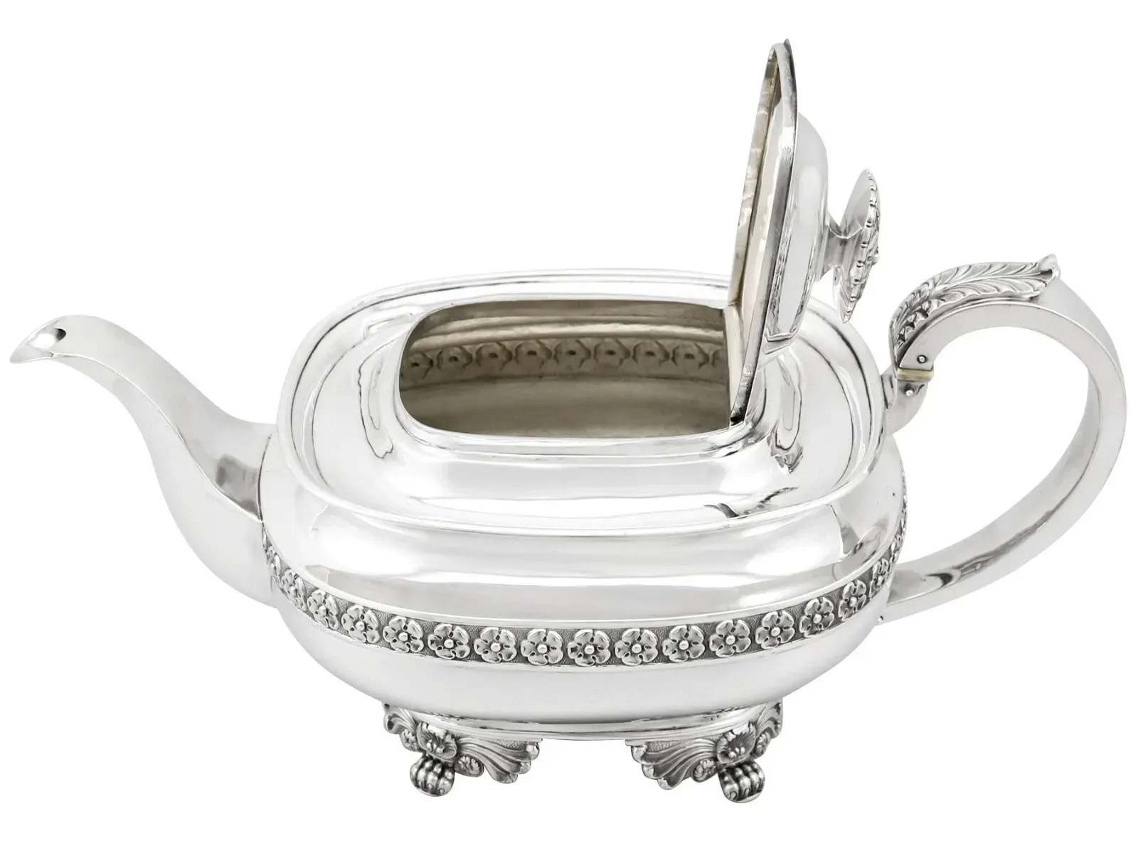 English George III Period Sterling Silver Three-Piece Tea Set thumbnail 4