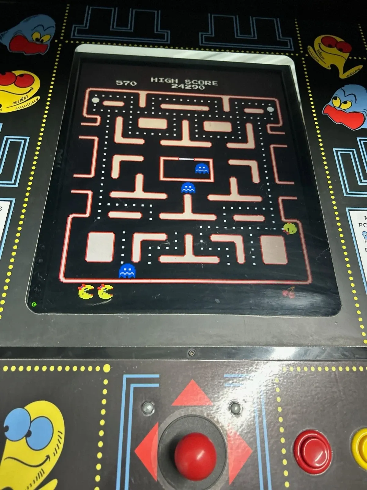American Golden Age Arcade Period Midway Pac-Man Upright Cabinet thumbnail 2