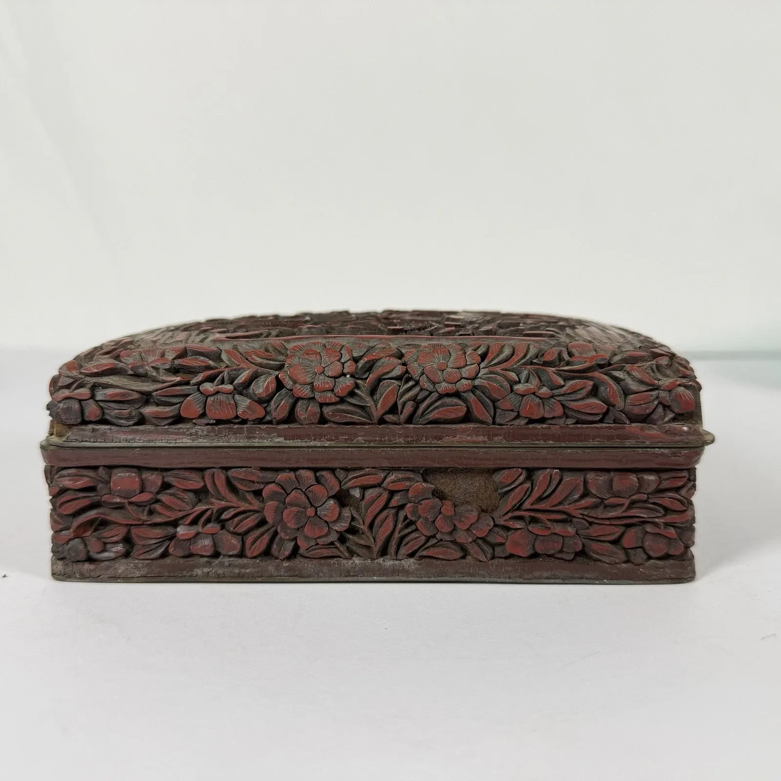 Chinese Cinnabar Style Resin Box thumbnail 7