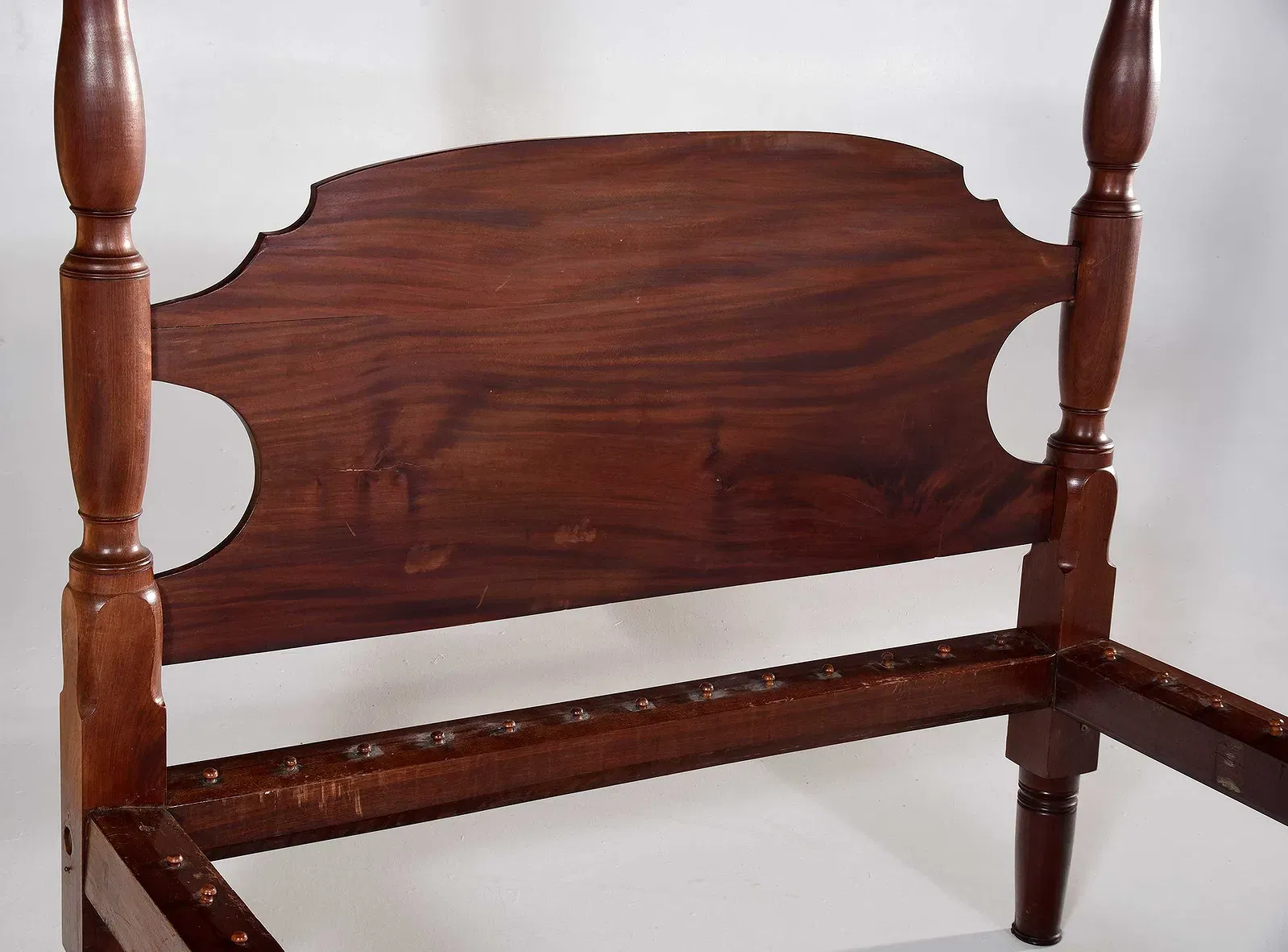 American Federal Style Mahogany Rope Bed thumbnail 4