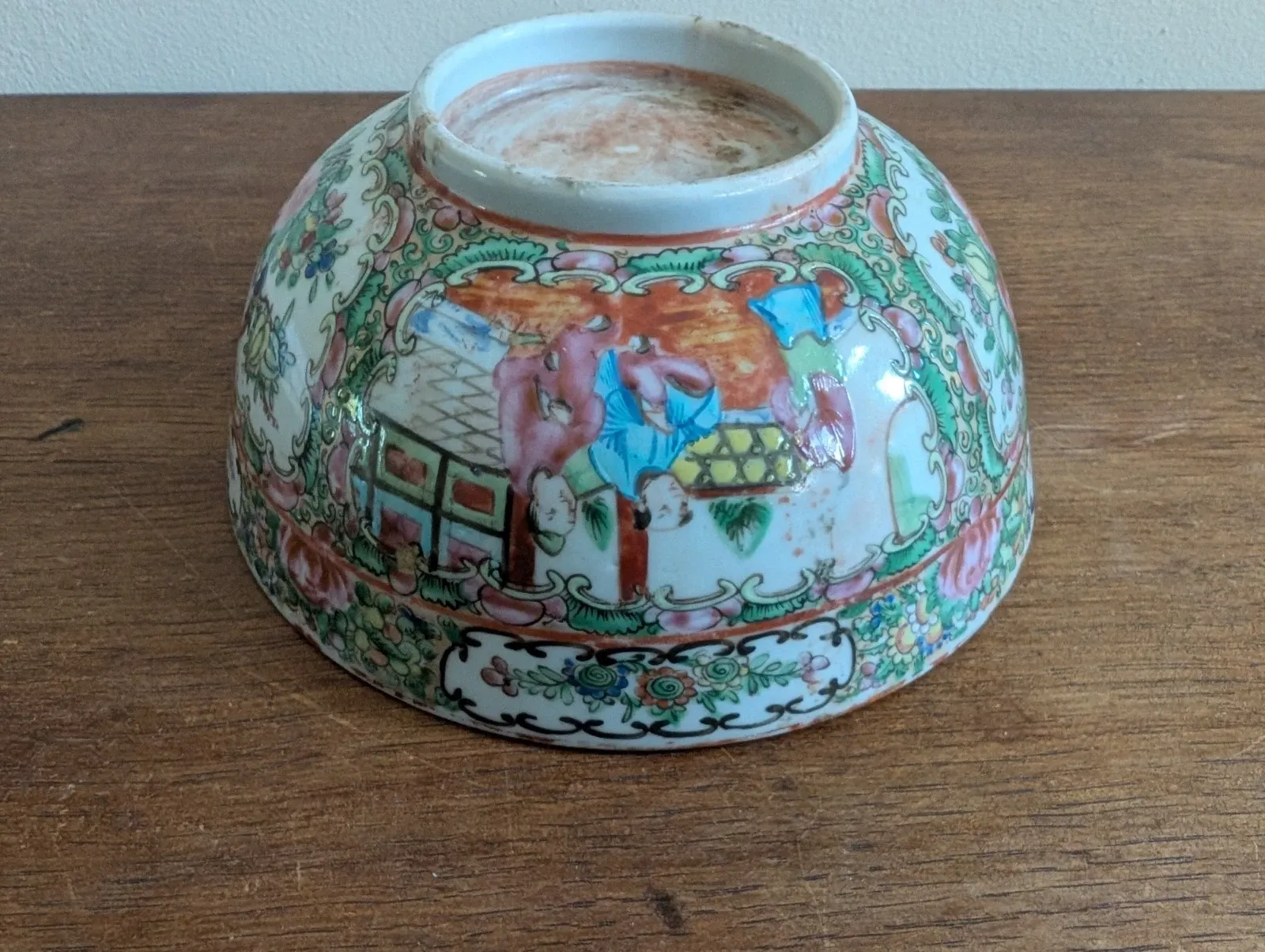 Chinese Famille Rose Export Porcelain Bowl thumbnail 7