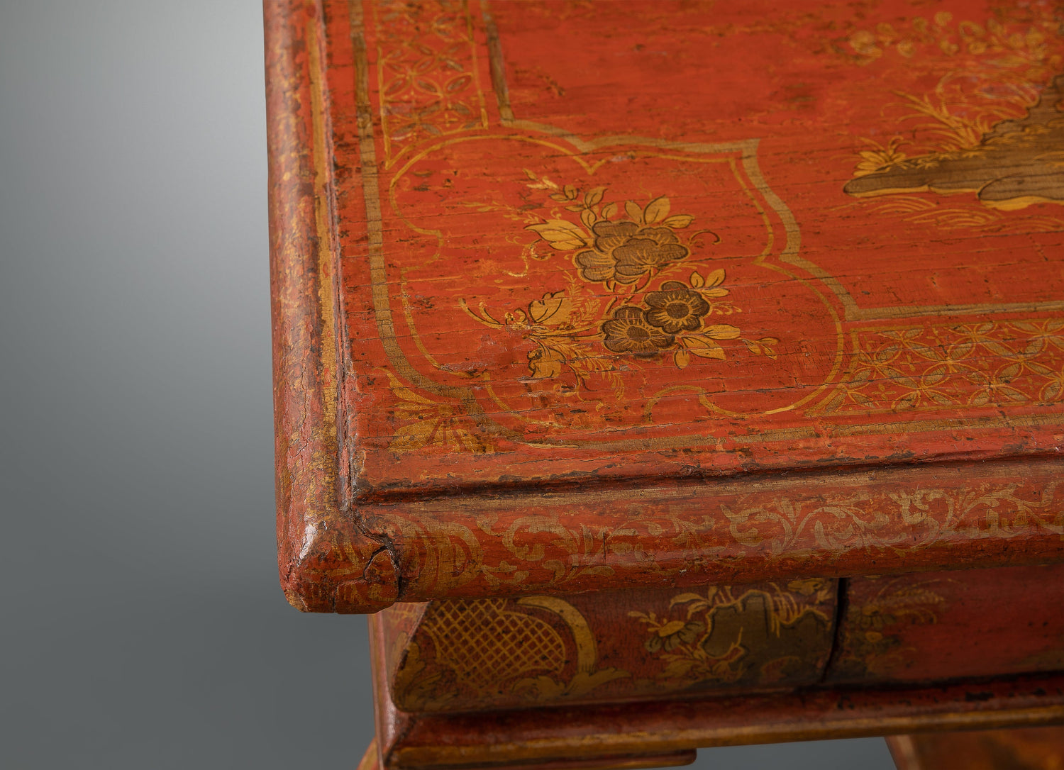 Japanned Center Table thumbnail 7