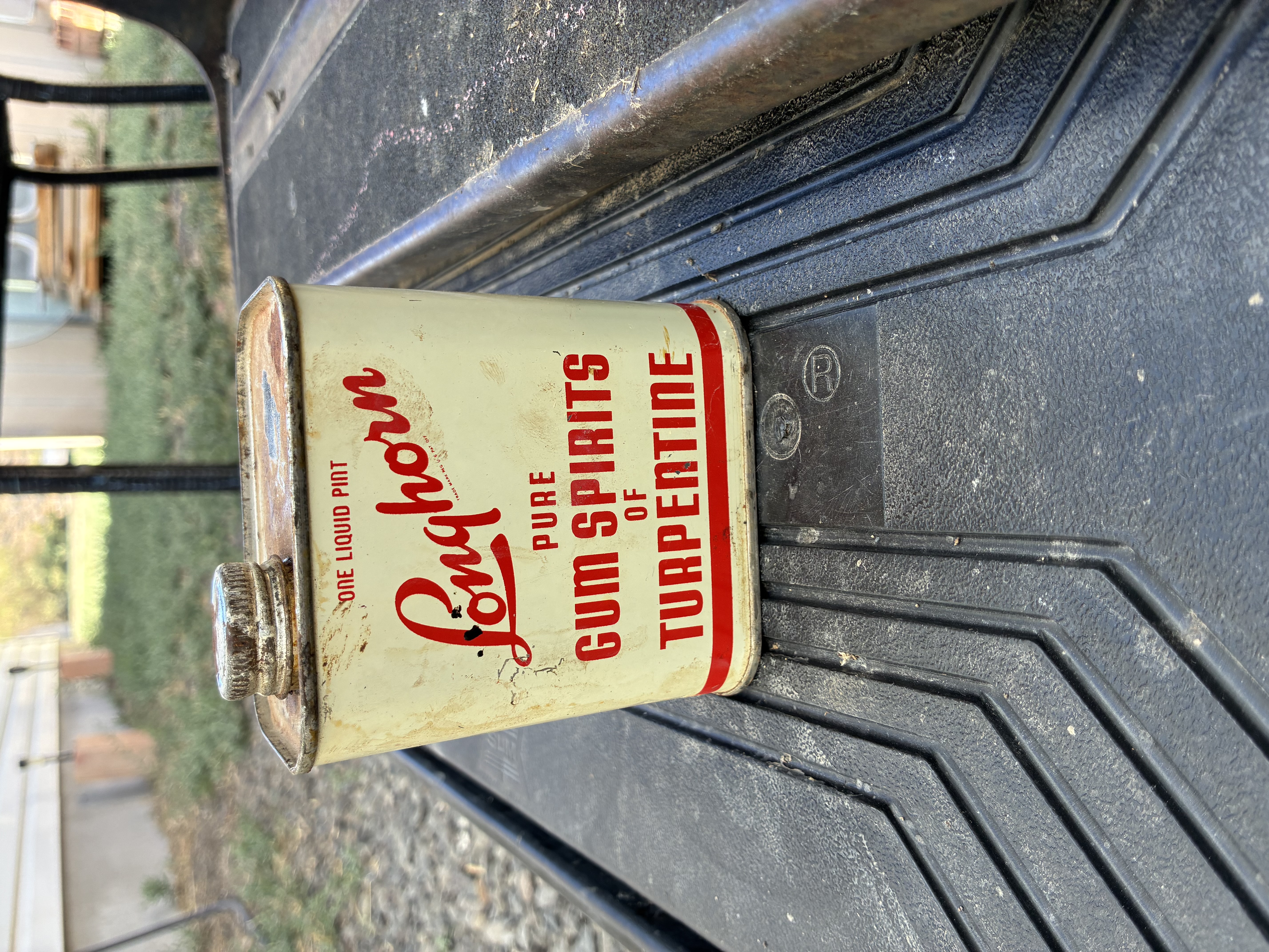 American Vintage Advertising Tin, Longhorn Turpentine