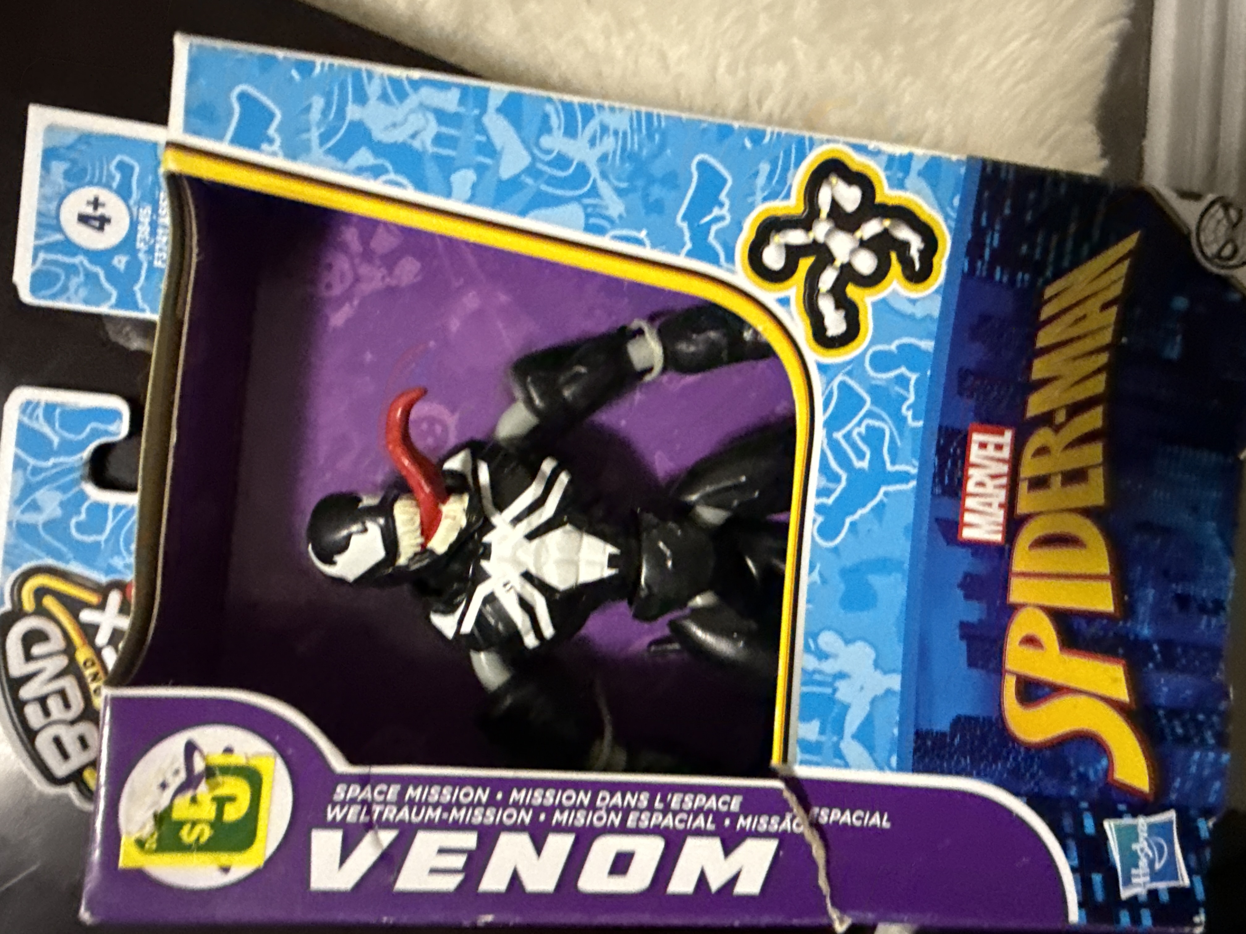 Marvel Bend and Flex Venom Action Figure