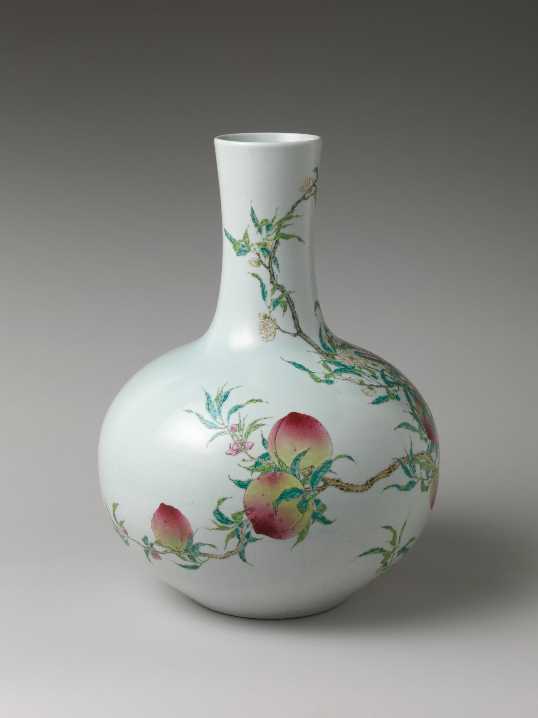 Chinese Qing Style Famille Rose Porcelain 'Peach and Bat' Vase thumbnail 2