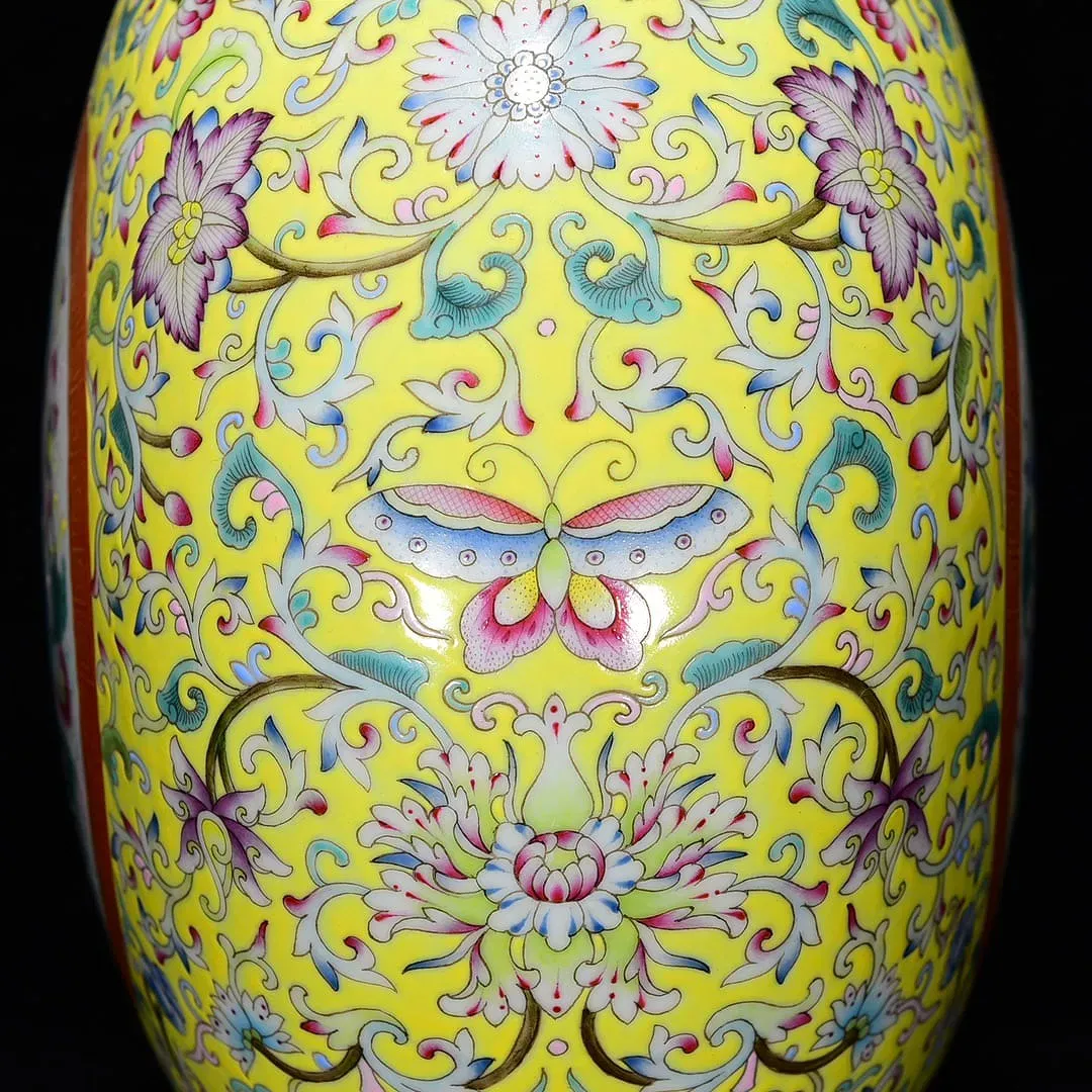 Chinese Qianlong Style Famille Rose Yellow-Ground Elephant-Handled Moon Flask thumbnail 4
