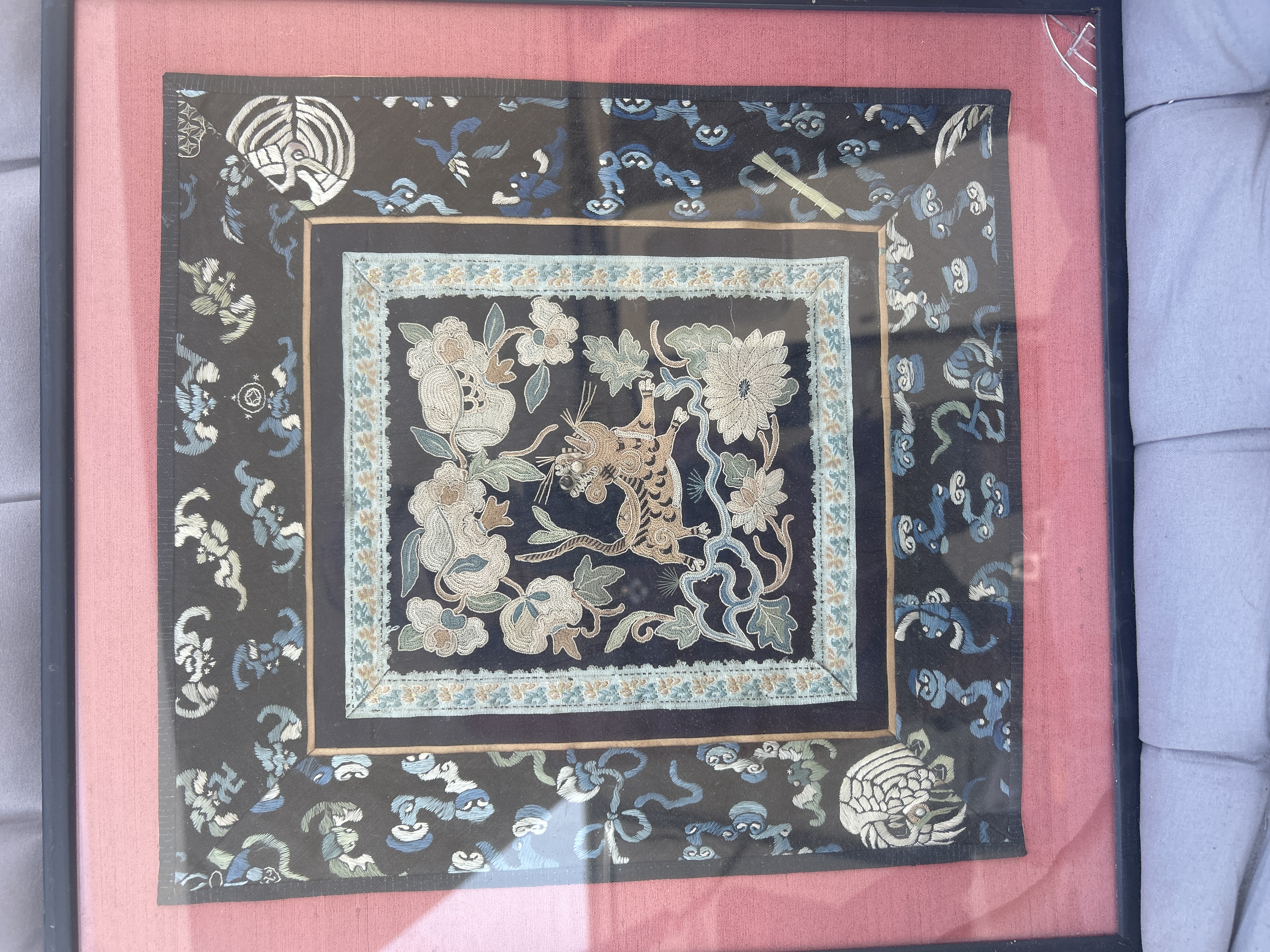 Chinese Qing Dynasty Silk Embroidery