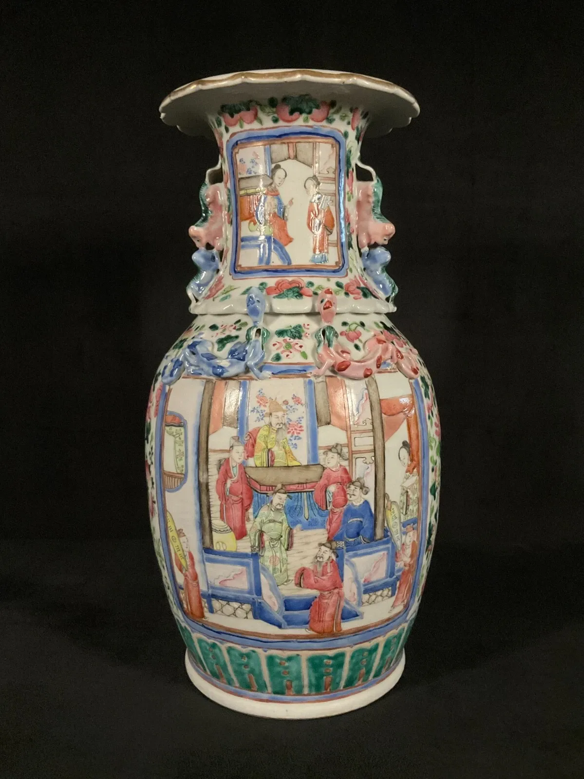 Chinese Export Famille Rose Porcelain Vase