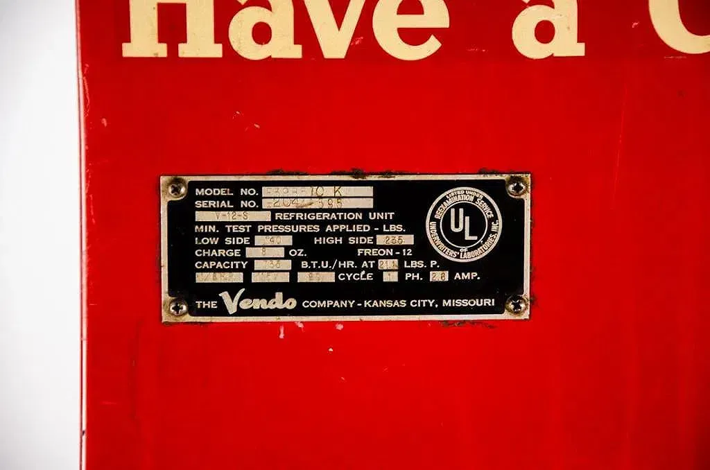 American Mid-Century Period Coca-Cola Vendo K Series Bottle Vending Machine thumbnail 3