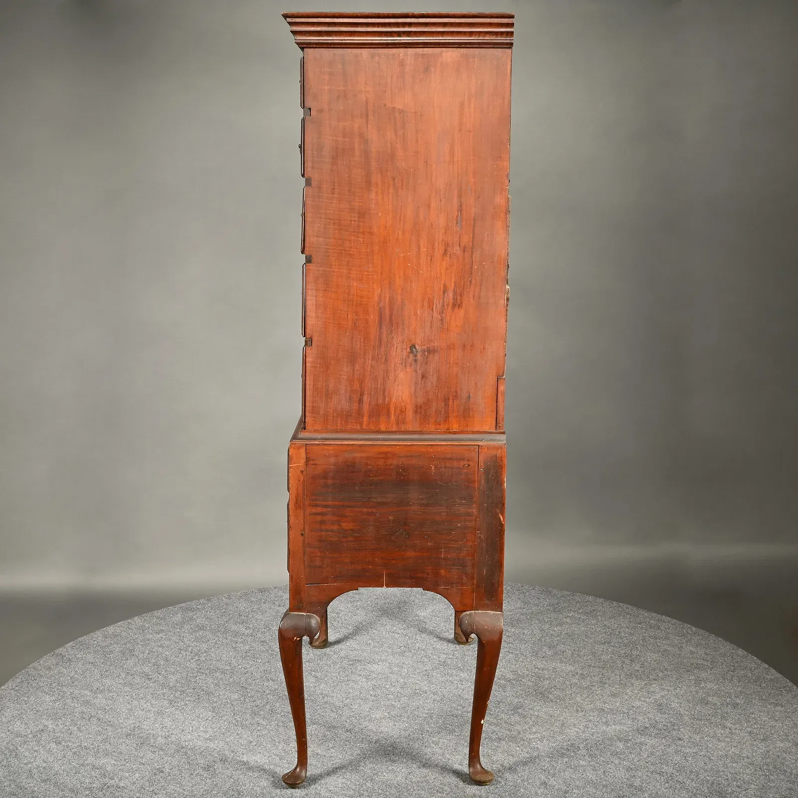 American Queen Anne Period Tiger Maple High Chest of Drawers thumbnail 4