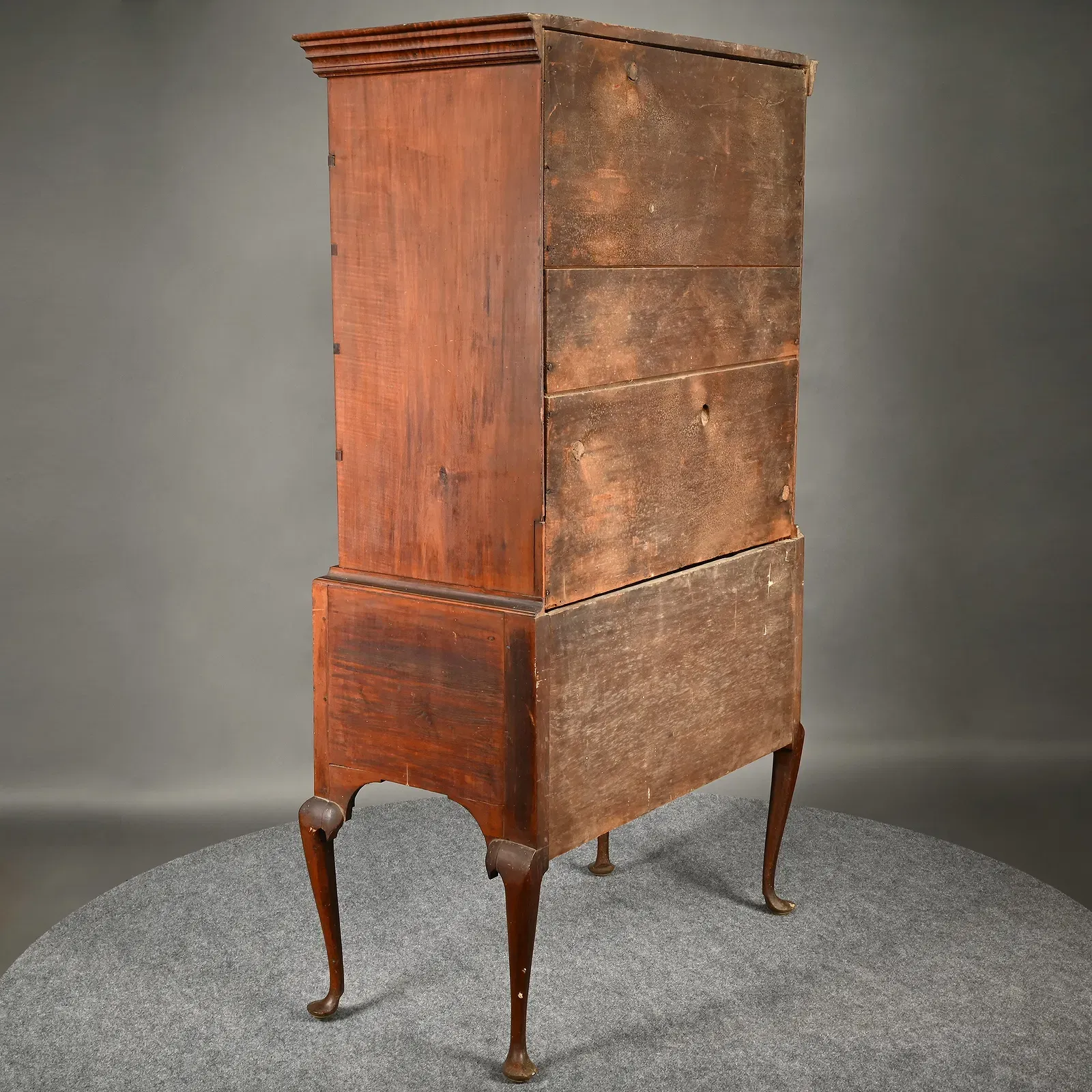 American Queen Anne Period Tiger Maple High Chest of Drawers thumbnail 5