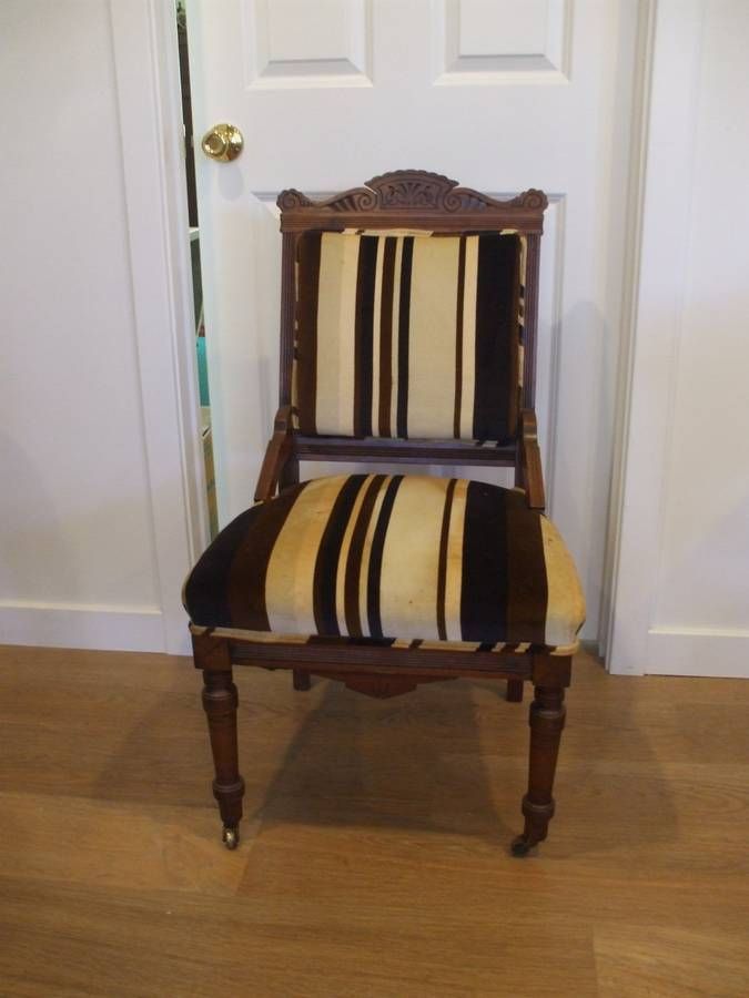 American Eastlake Period Walnut Upholstered Side Chair