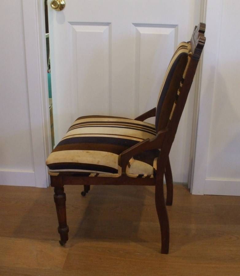 American Eastlake Period Walnut Upholstered Side Chair thumbnail 2