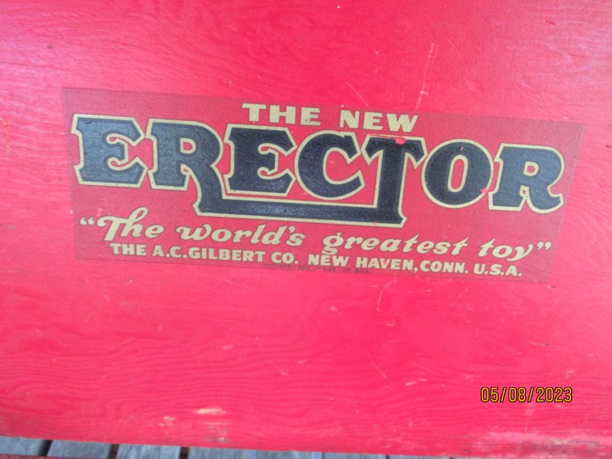 American A.C. Gilbert 'The New Erector' Metal Construction Set, Complete Boxed Example thumbnail 8
