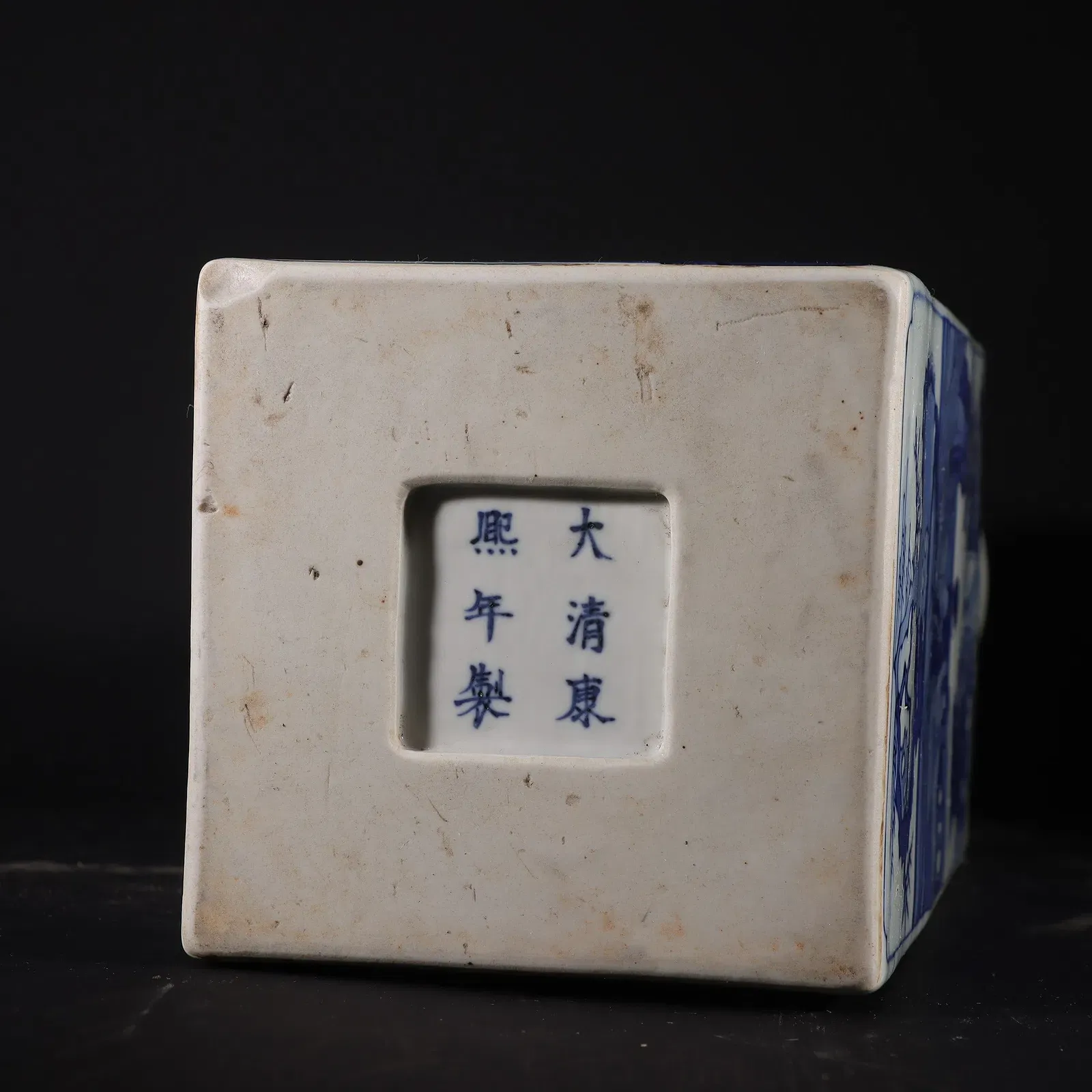 Chinese Guangxu Mark Blue and White Figural Square Porcelain Vase thumbnail 6