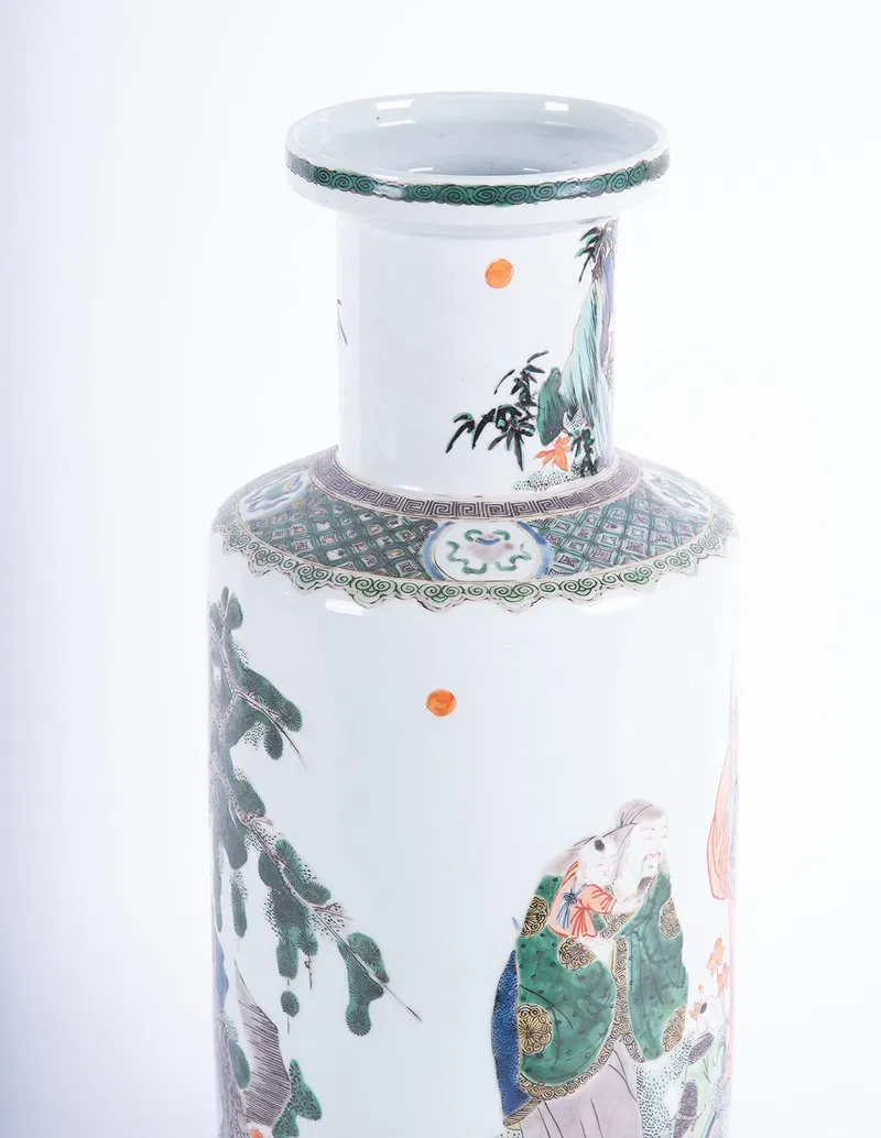 Chinese Famille Verte Porcelain Rouleau Vase, Bearing a Kangxi Mark thumbnail 3